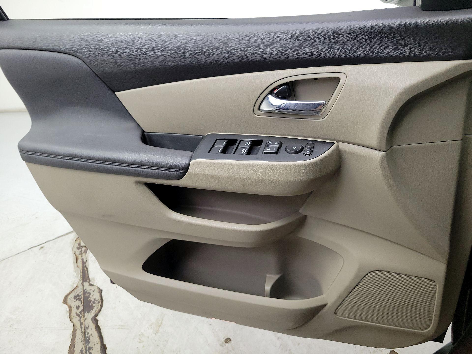 Thumbnail: 2016 Honda Odyssey - 12