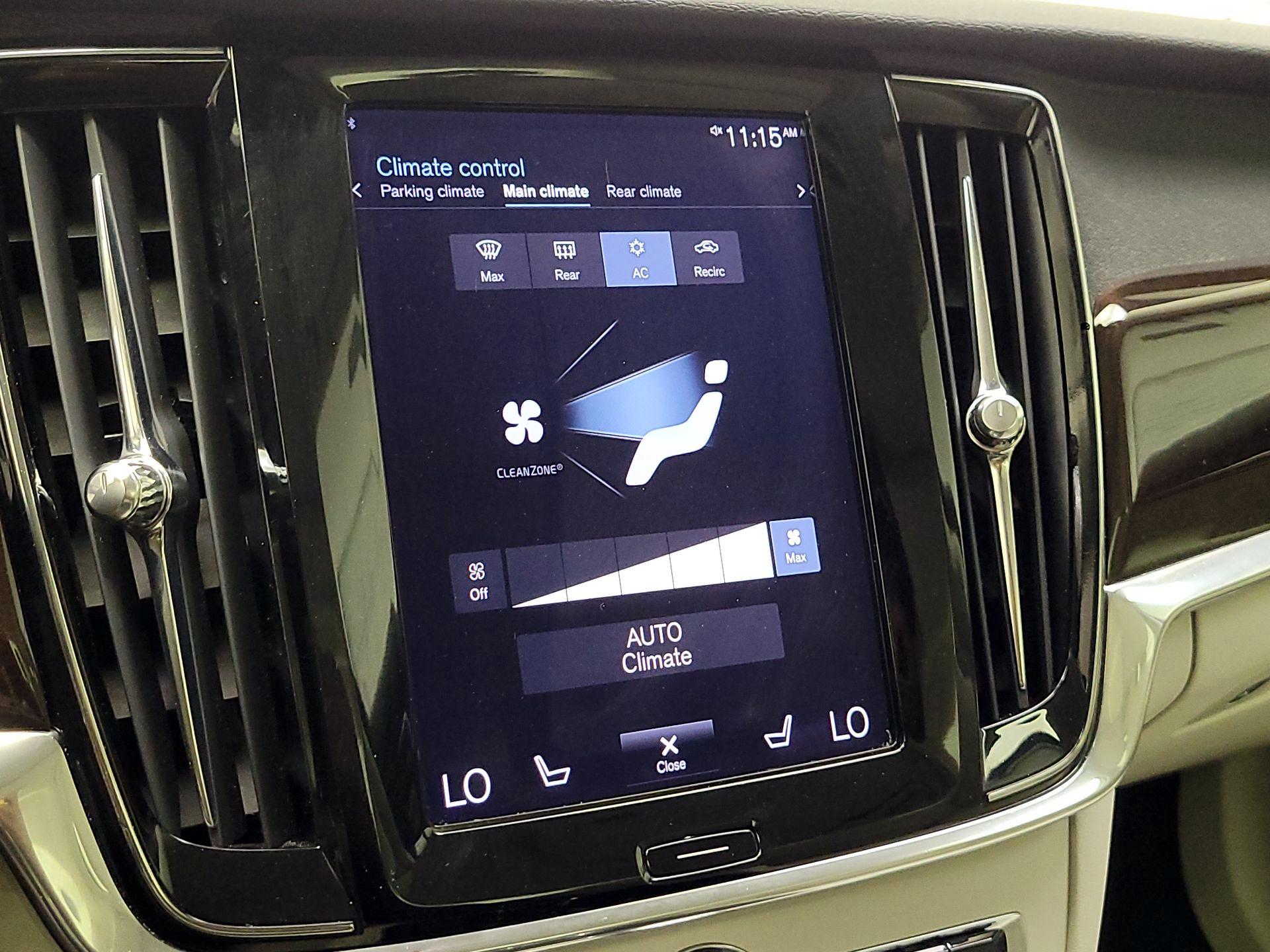 Thumbnail: 2017 Volvo S90 - 17