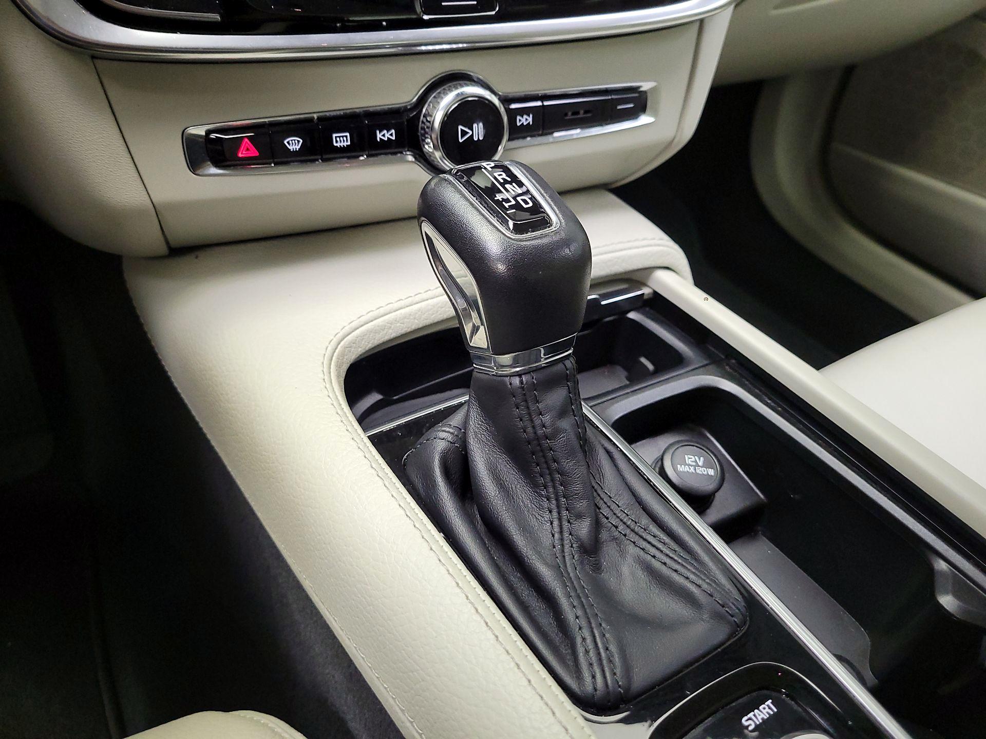 Thumbnail: 2017 Volvo S90 - 18