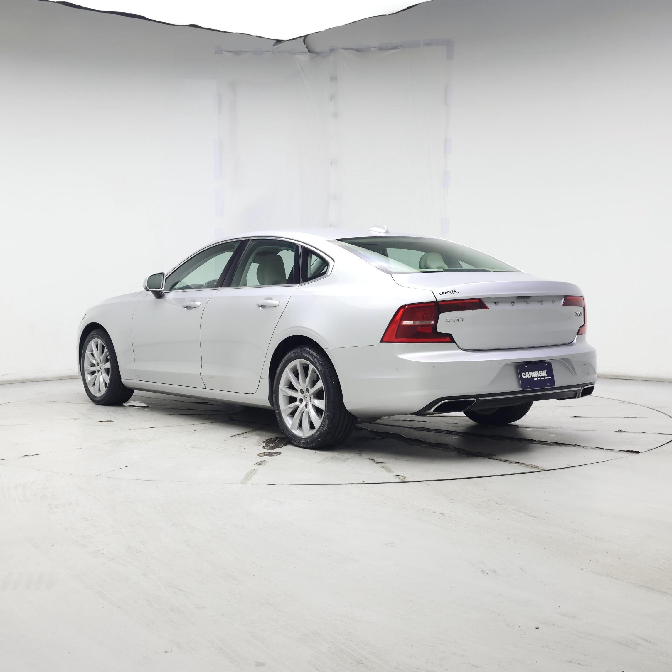 Thumbnail: 2017 Volvo S90 - 2