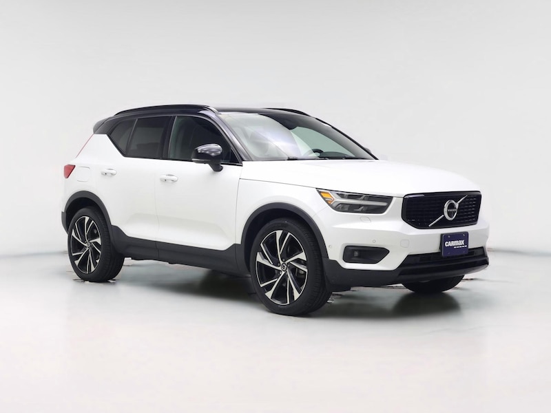 2019 Volvo XC40 T5 R-Design -
                  Hartford, CT