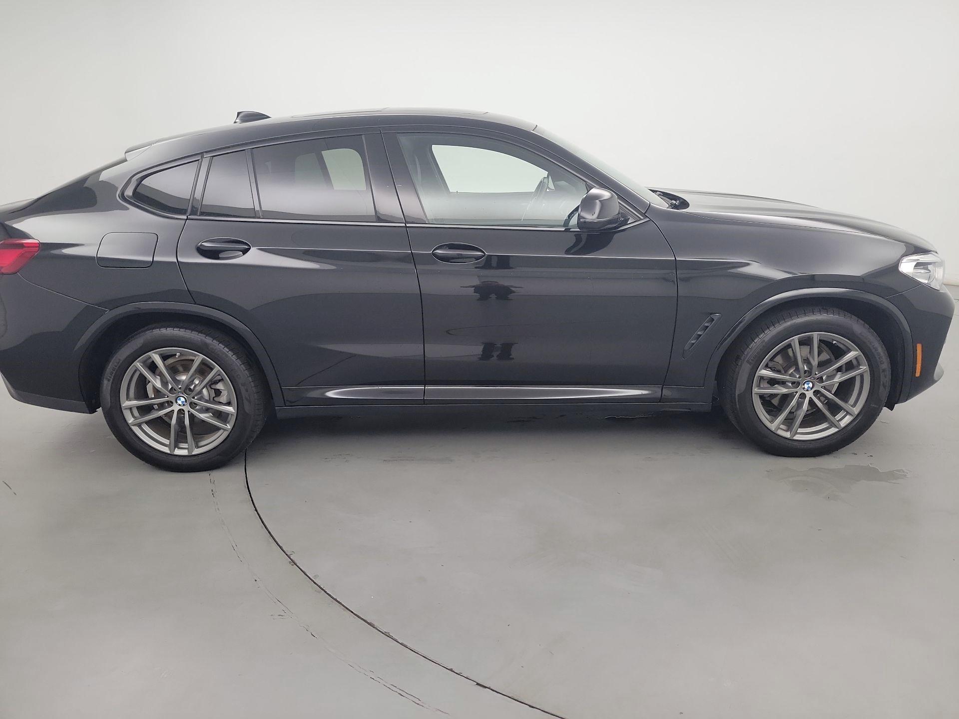 Thumbnail: 2020 BMW X4 - 4