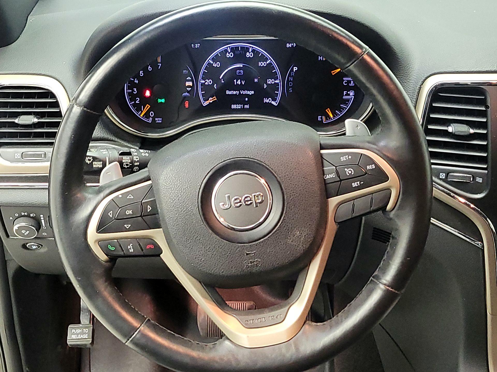 Thumbnail: 2015 Jeep Grand Cherokee - 10