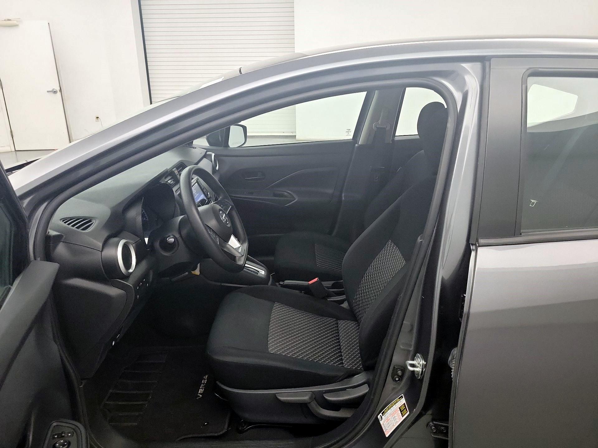 Thumbnail: 2022 Nissan Versa - 9