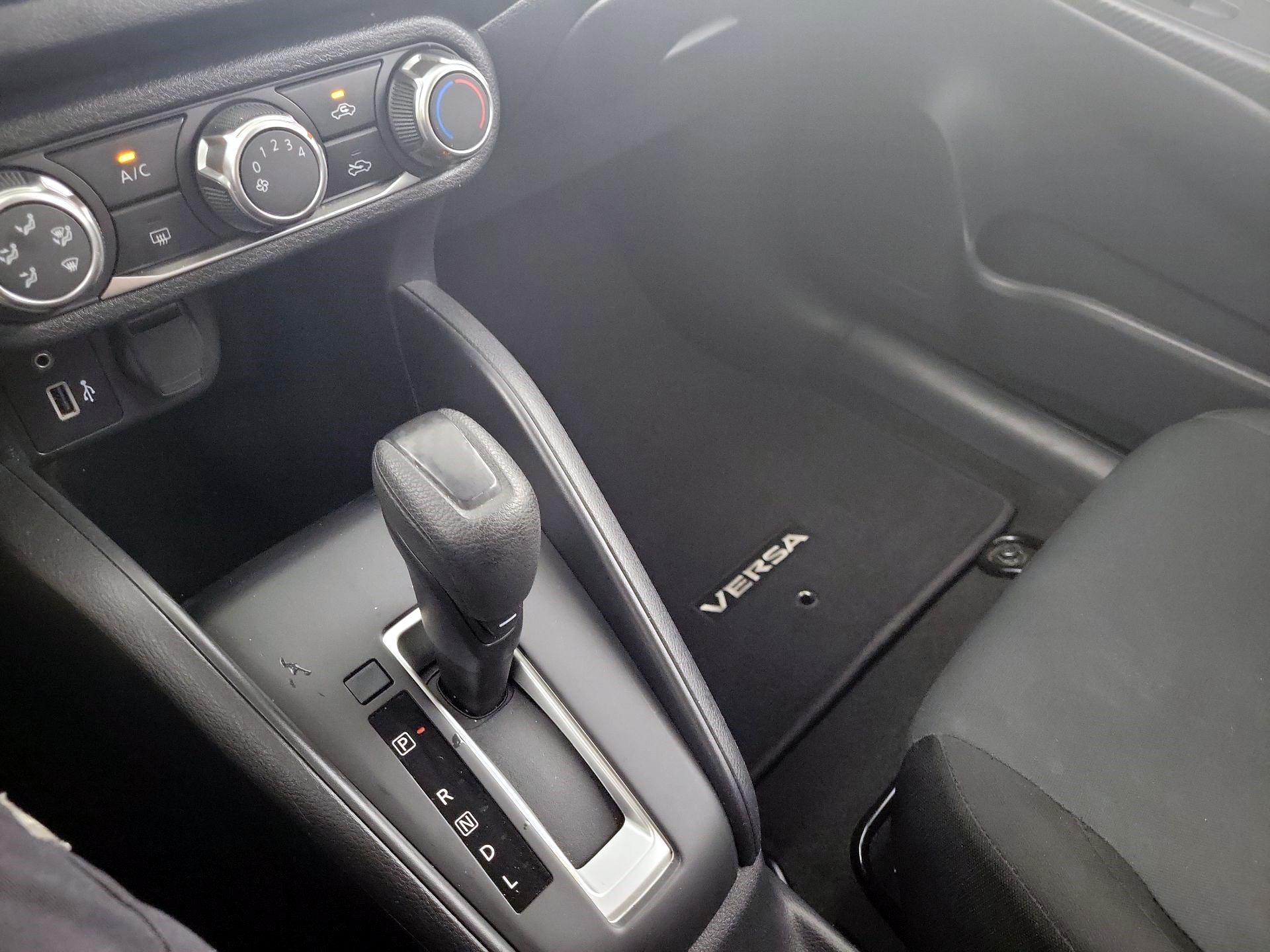 Thumbnail: 2022 Nissan Versa - 15