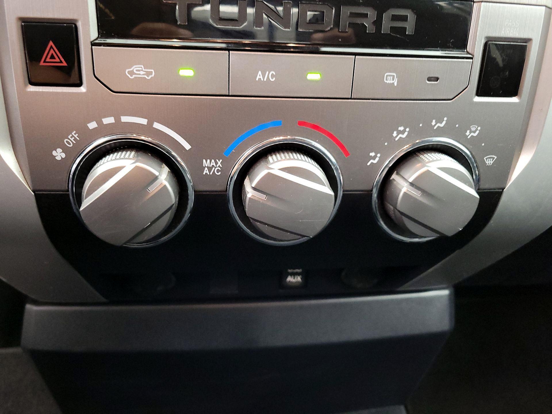Thumbnail: 2018 Toyota Tundra - 16