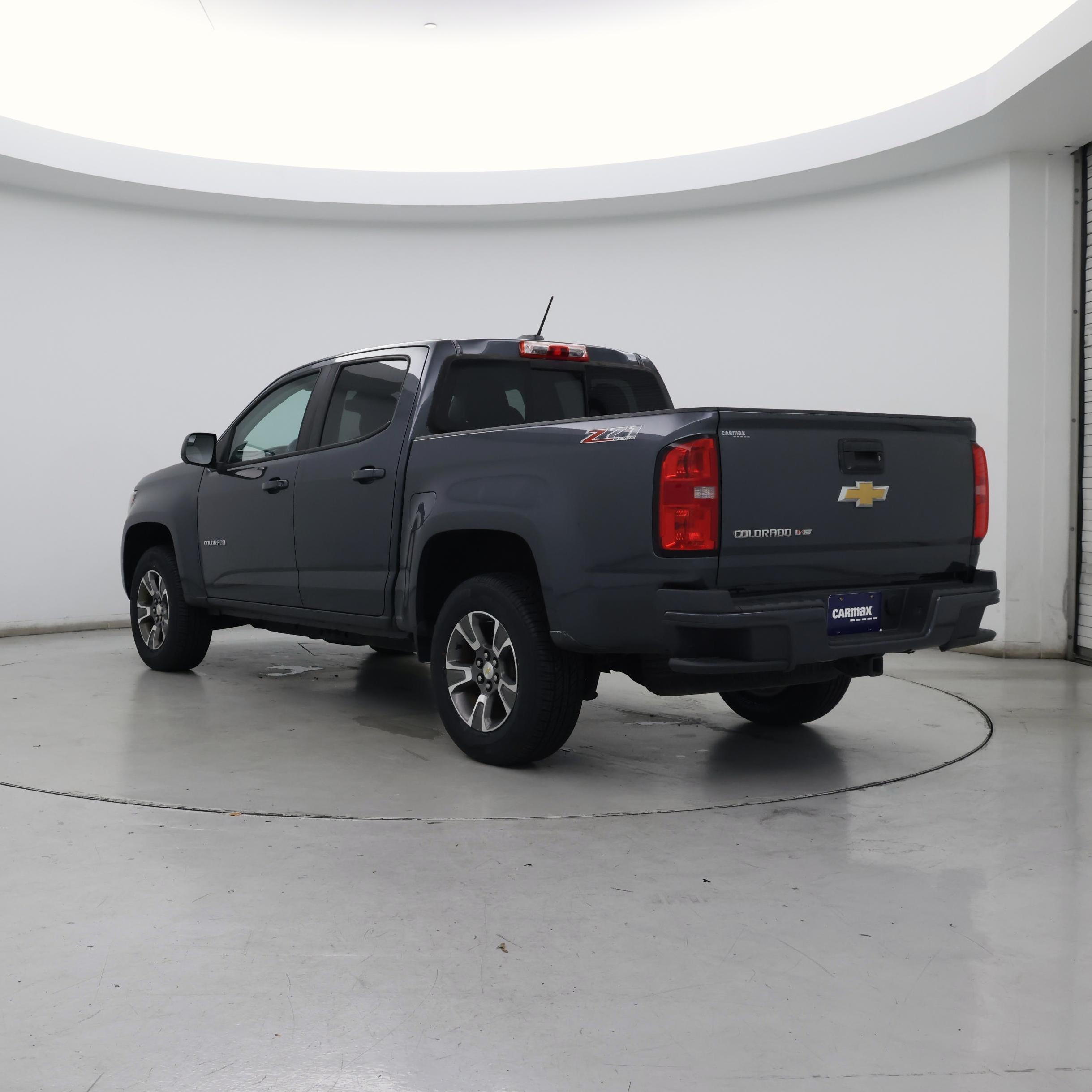 Thumbnail: 2017 Chevrolet Colorado - 2