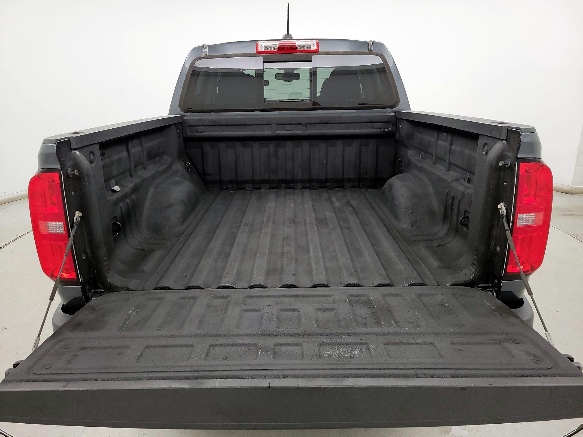 Thumbnail: 2017 Chevrolet Colorado - 20