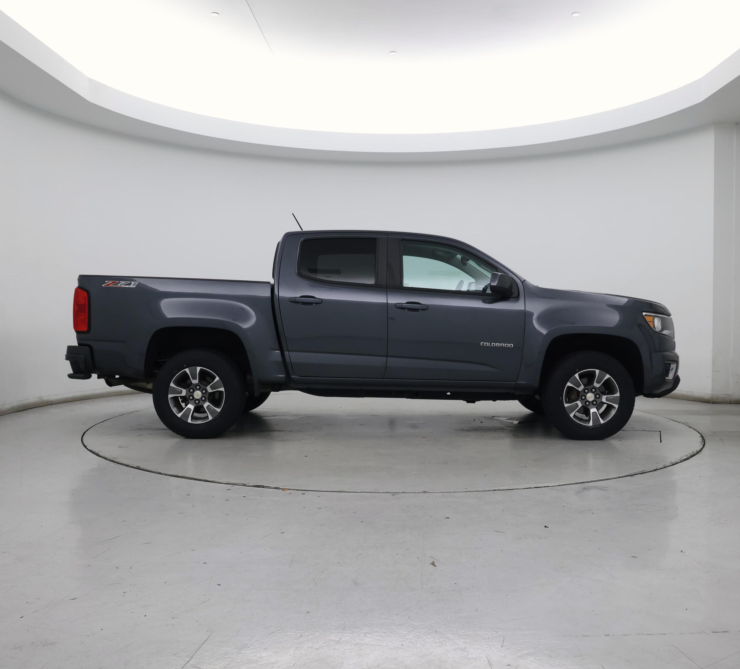 Thumbnail: 2017 Chevrolet Colorado - 7