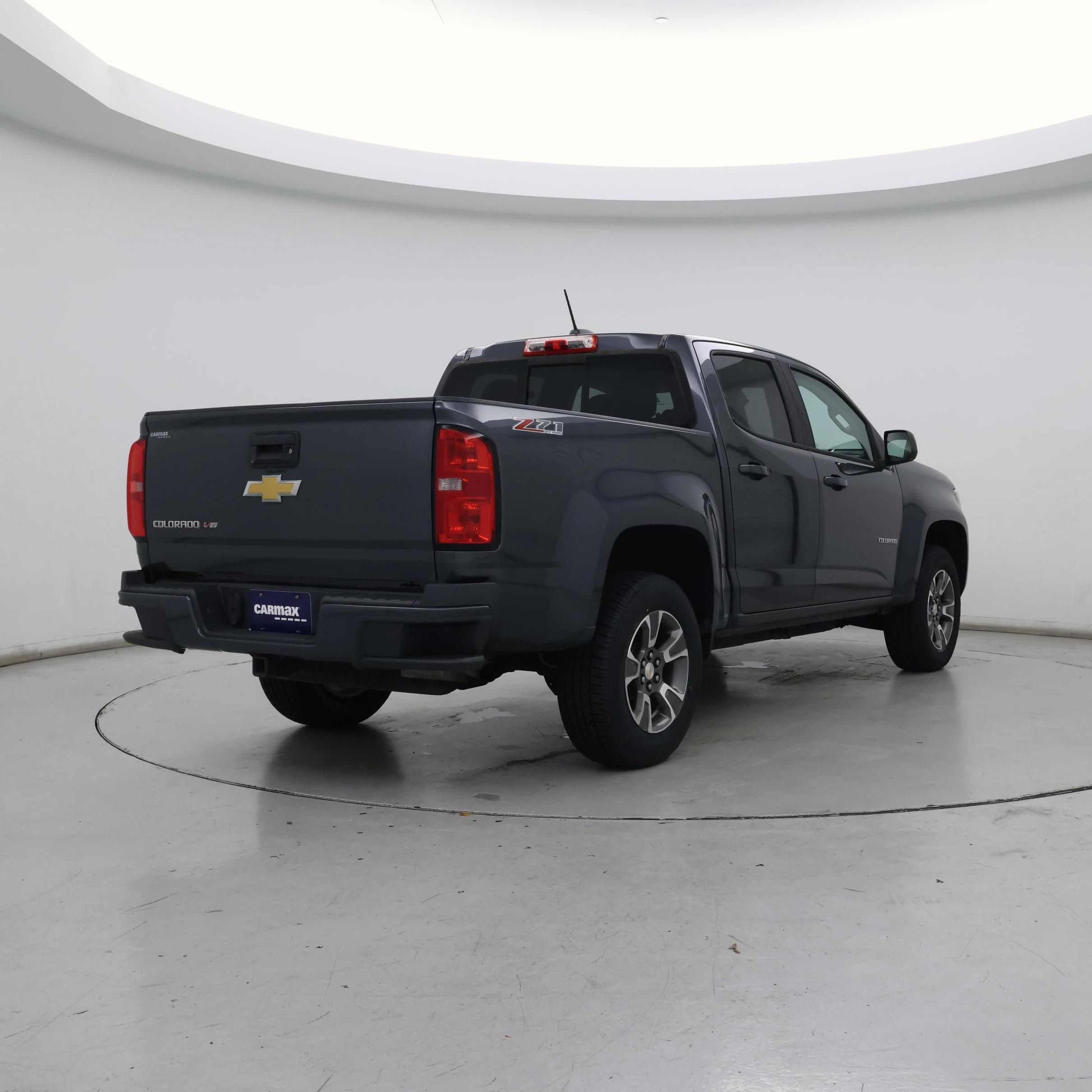 Thumbnail: 2017 Chevrolet Colorado - 8