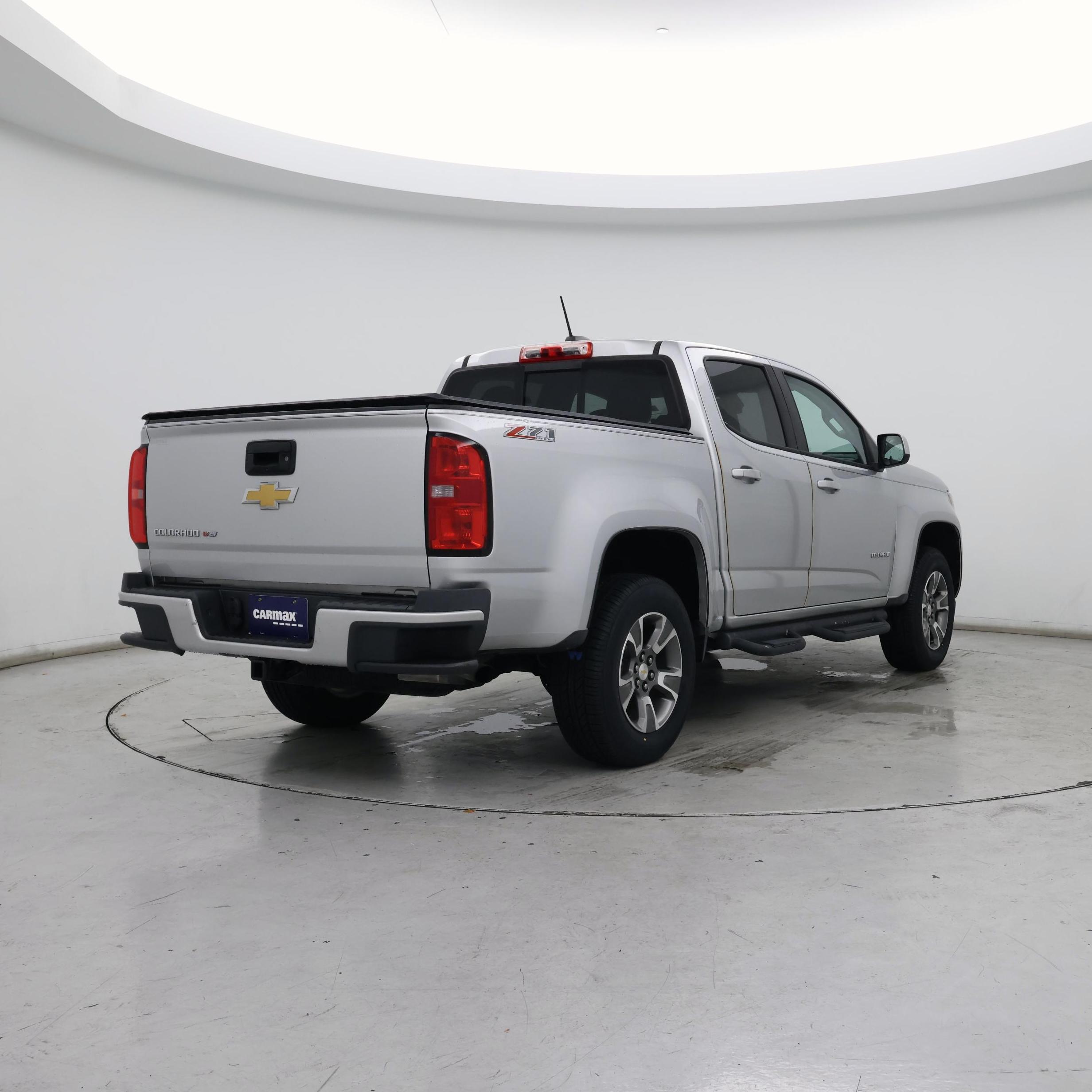Thumbnail: 2017 Chevrolet Colorado - 8