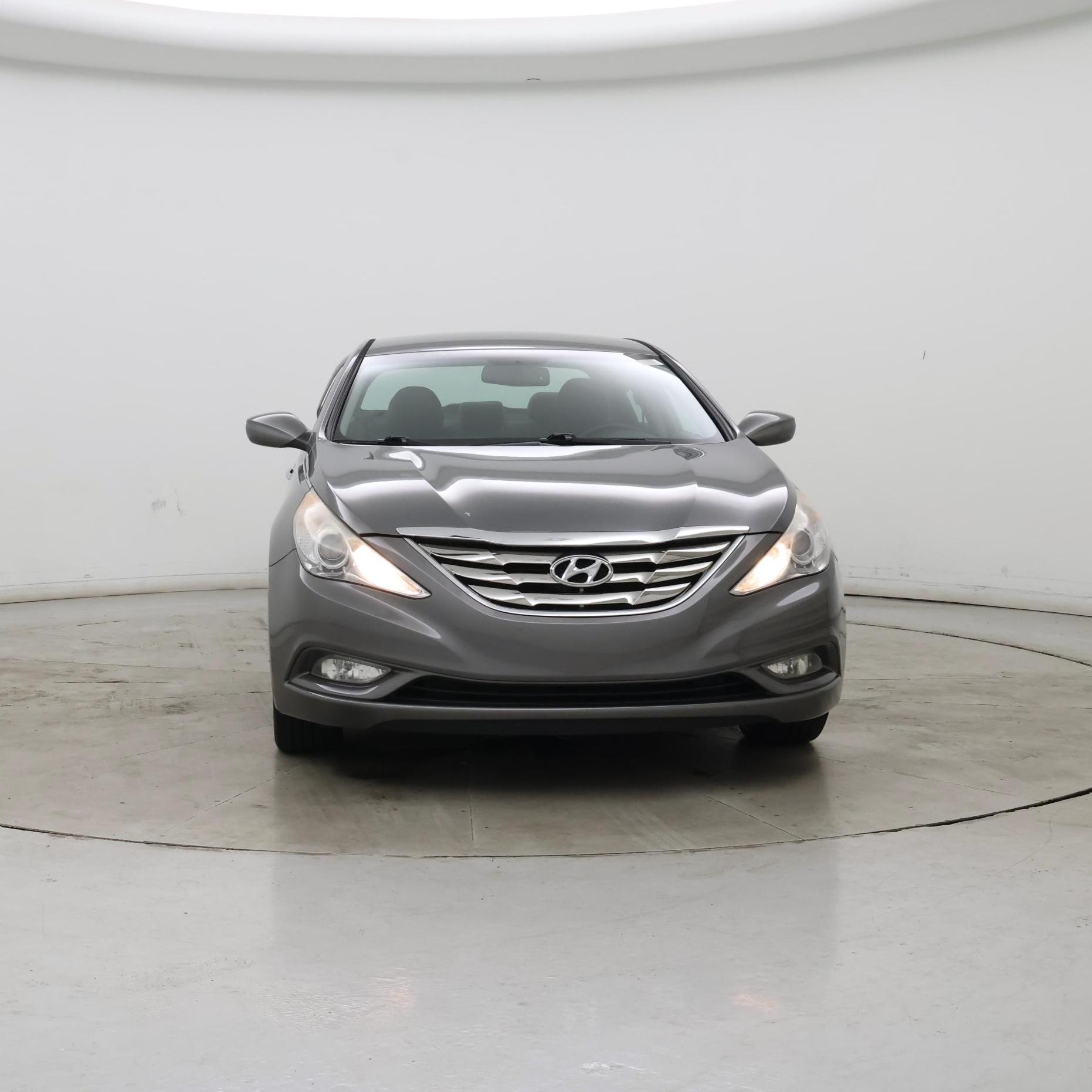 Thumbnail: 2013 Hyundai Sonata - 5