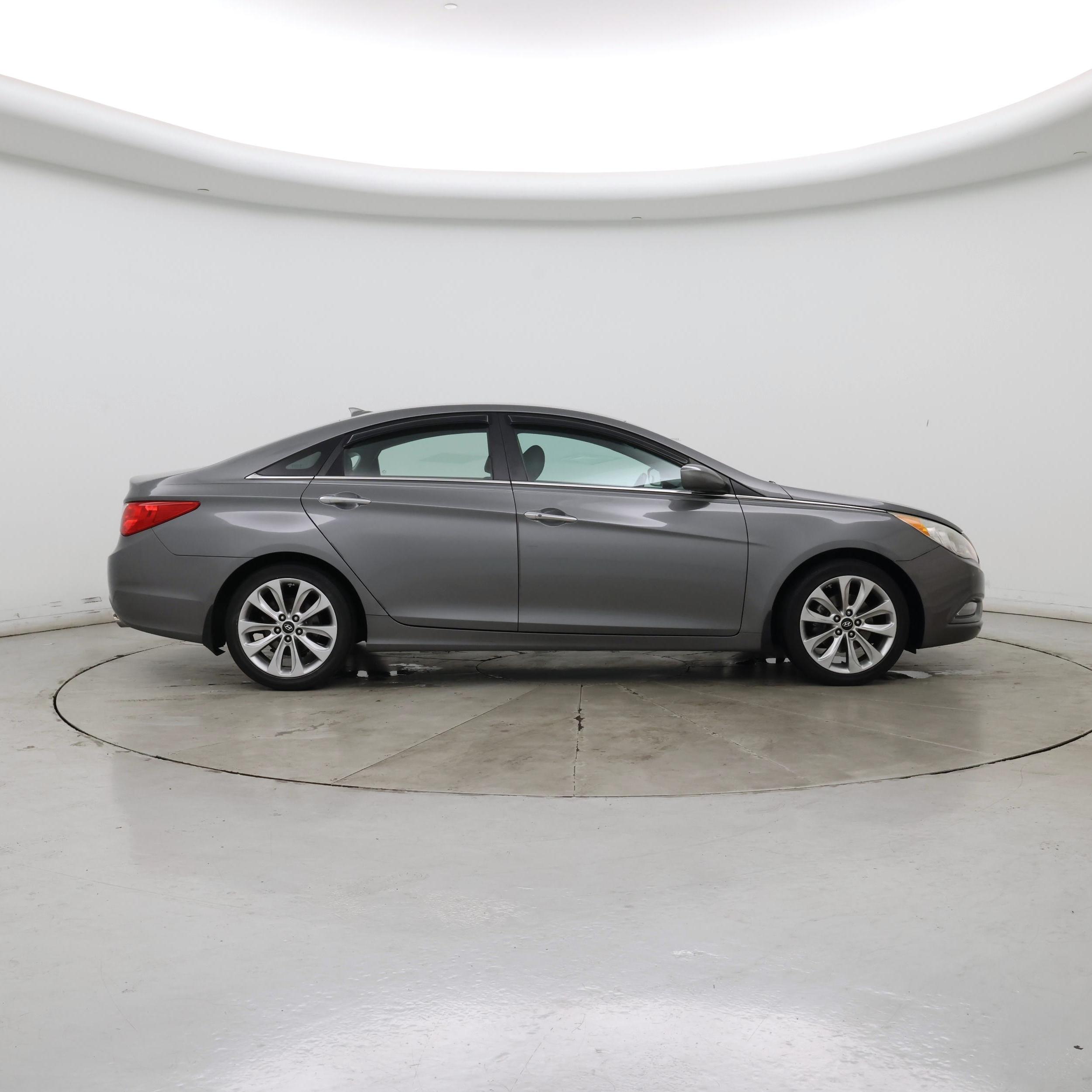 Thumbnail: 2013 Hyundai Sonata - 7