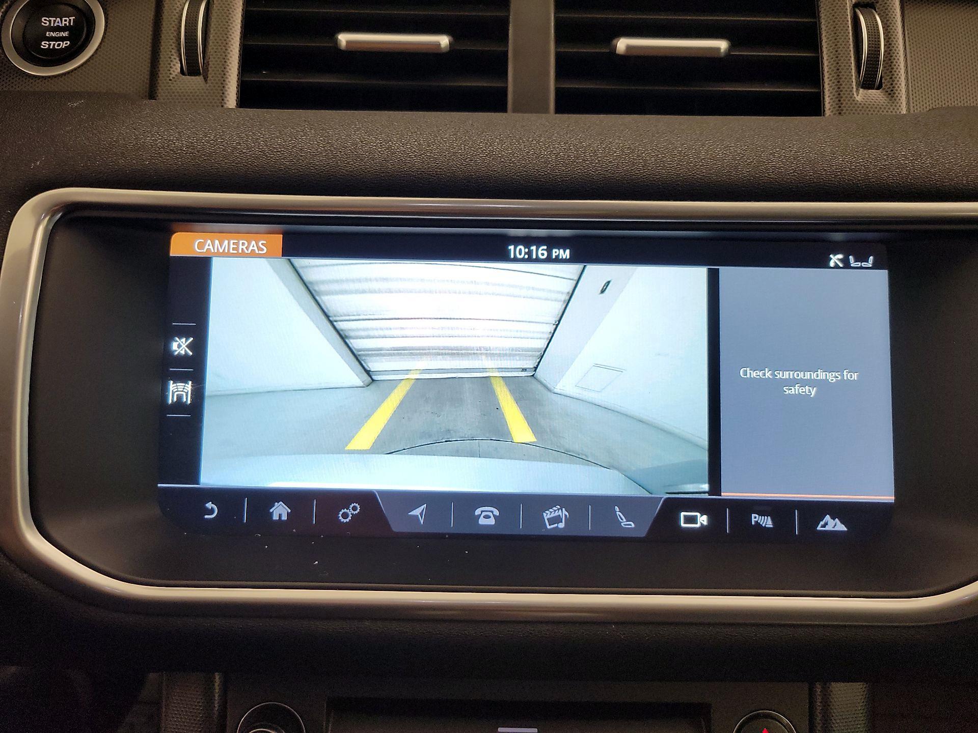 Thumbnail: 2018 Land Rover Range Rover Evoque - 15