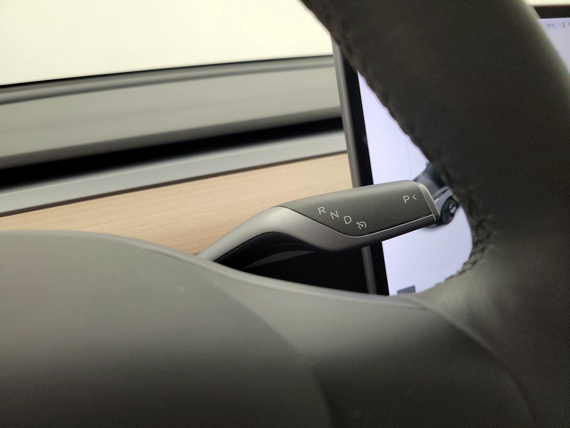 Thumbnail: 2021 Tesla Model 3 - 16