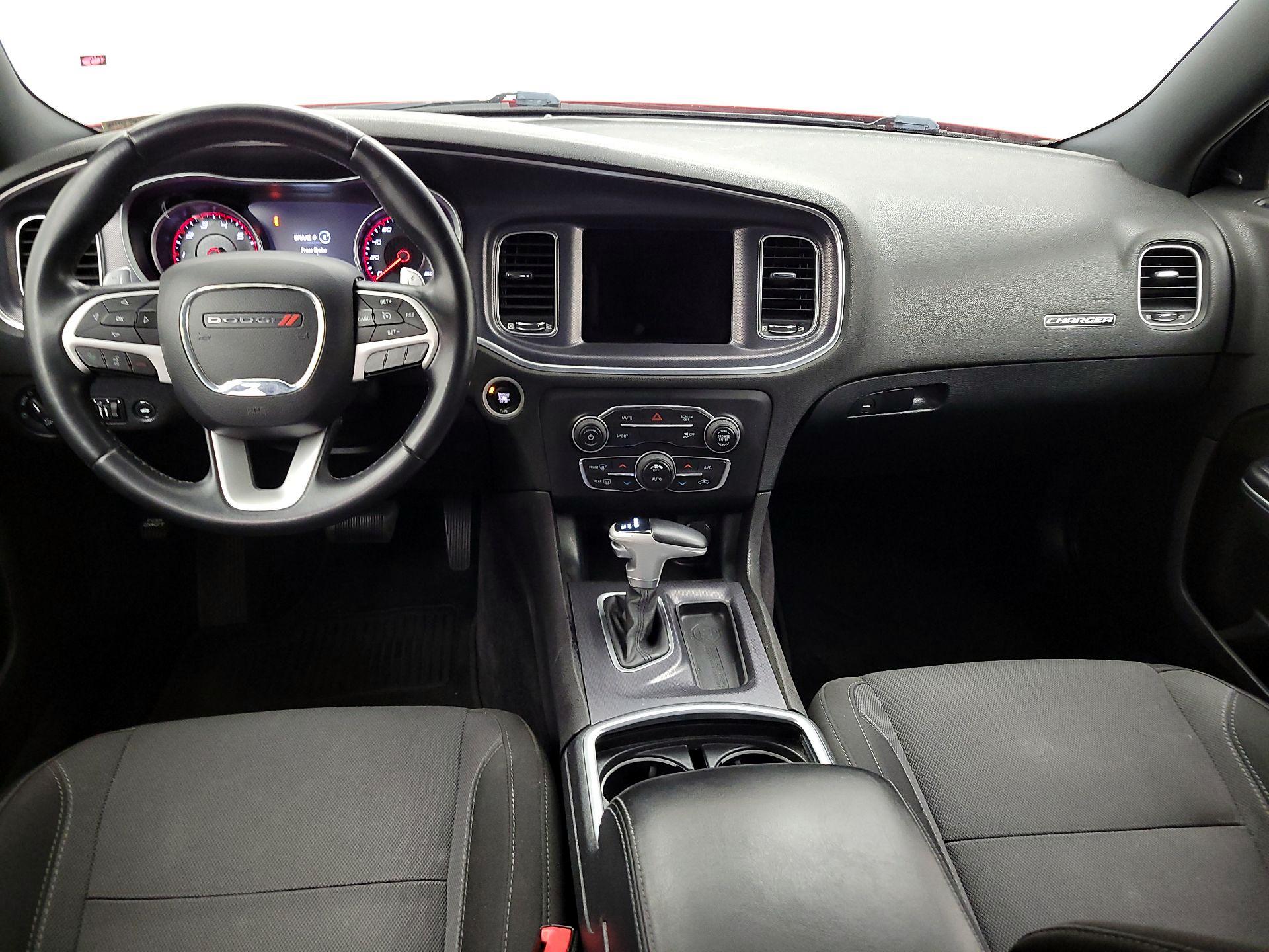 Thumbnail: 2017 Dodge Charger - 9
