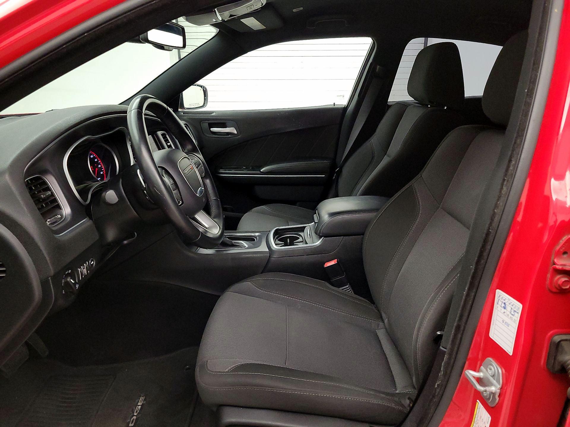 Thumbnail: 2017 Dodge Charger - 11