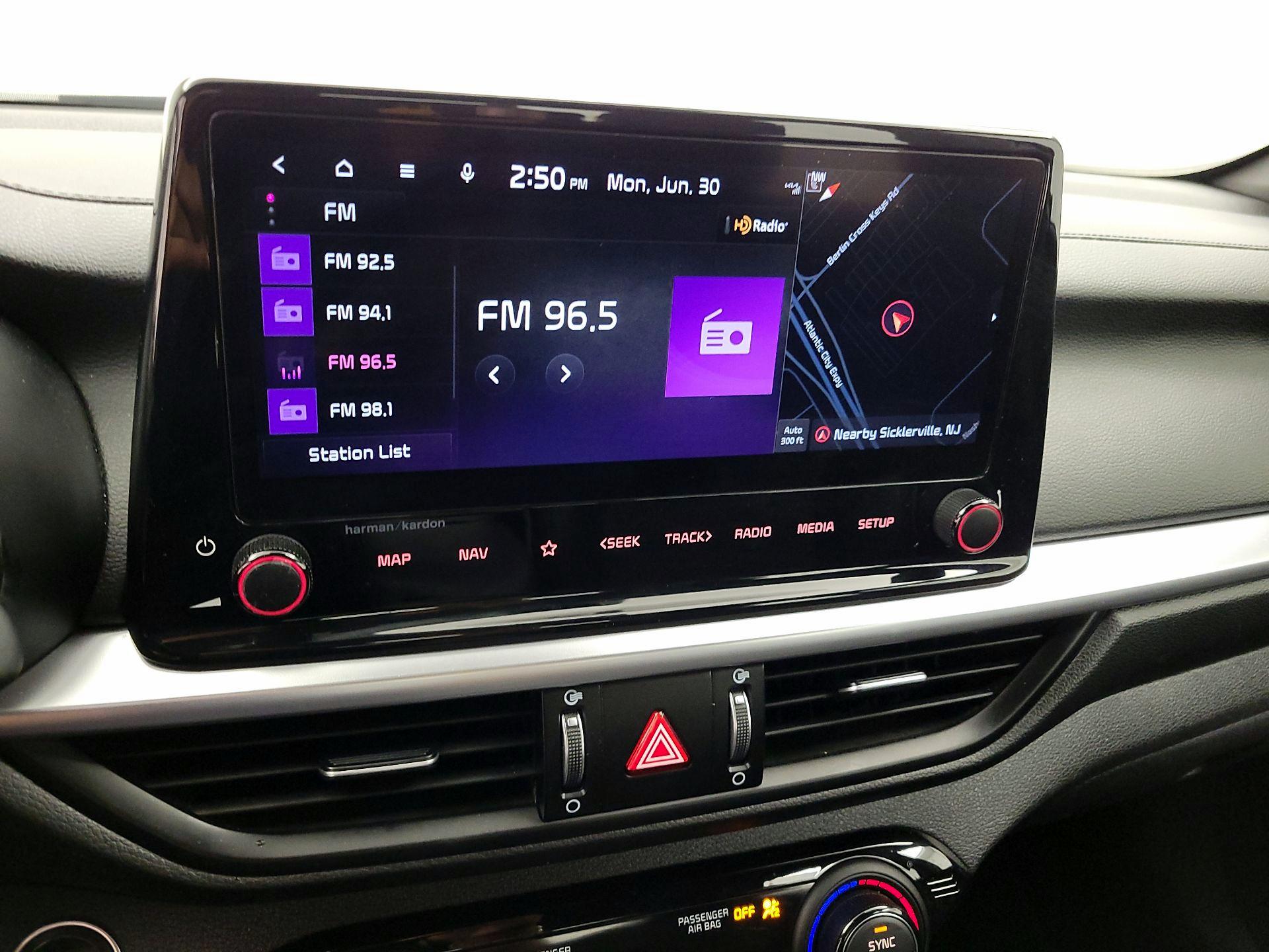 Thumbnail: 2023 Kia Forte - 16
