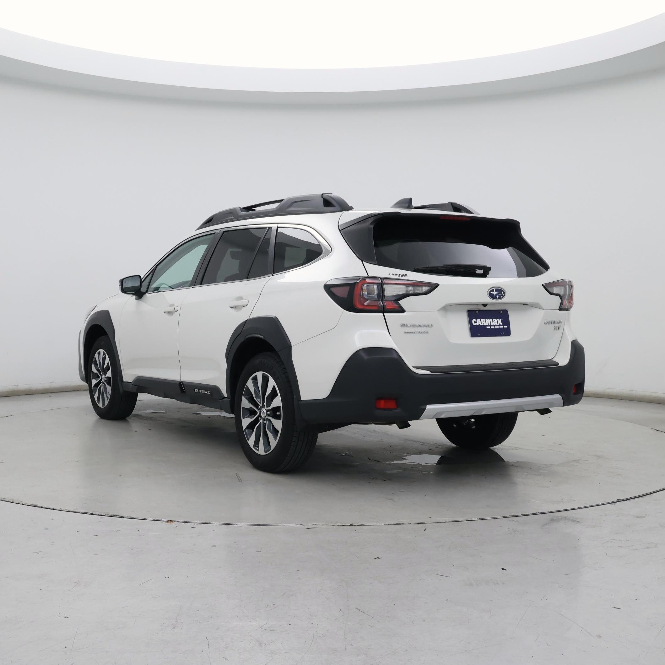 Thumbnail: 2023 Subaru Outback - 2