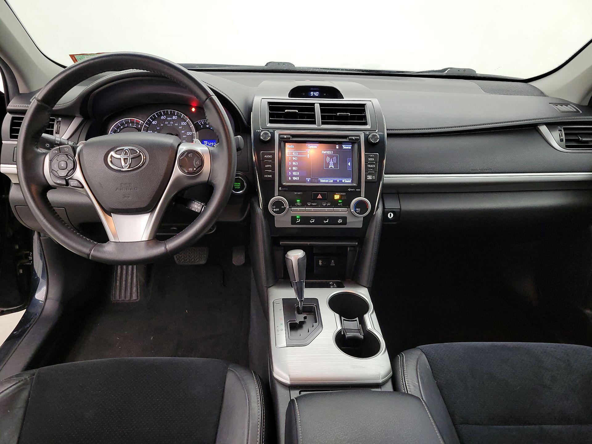 Thumbnail: 2014 Toyota Camry - 9