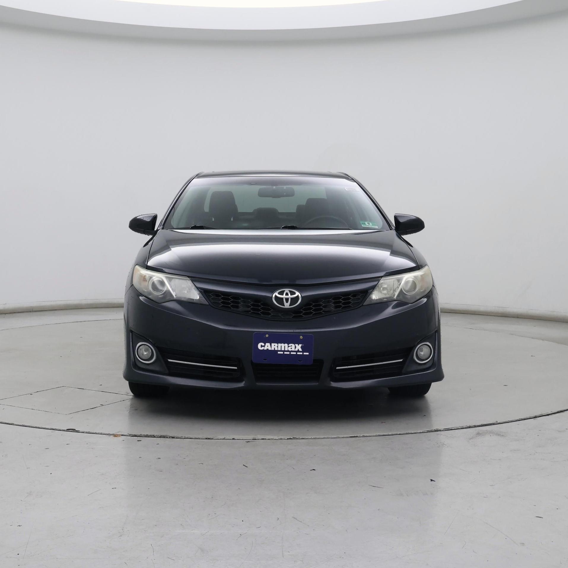 Thumbnail: 2014 Toyota Camry - 5