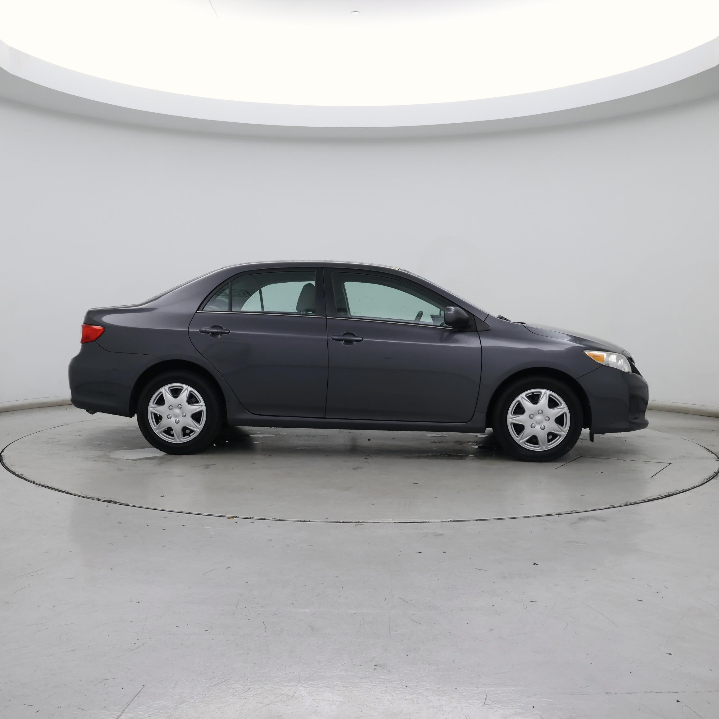 Thumbnail: 2013 Toyota Corolla - 7