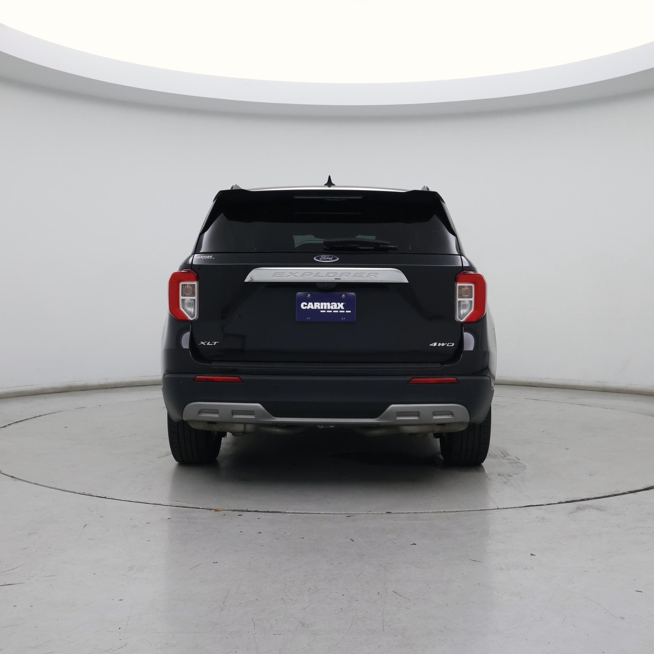 Thumbnail: 2022 Ford Explorer - 6