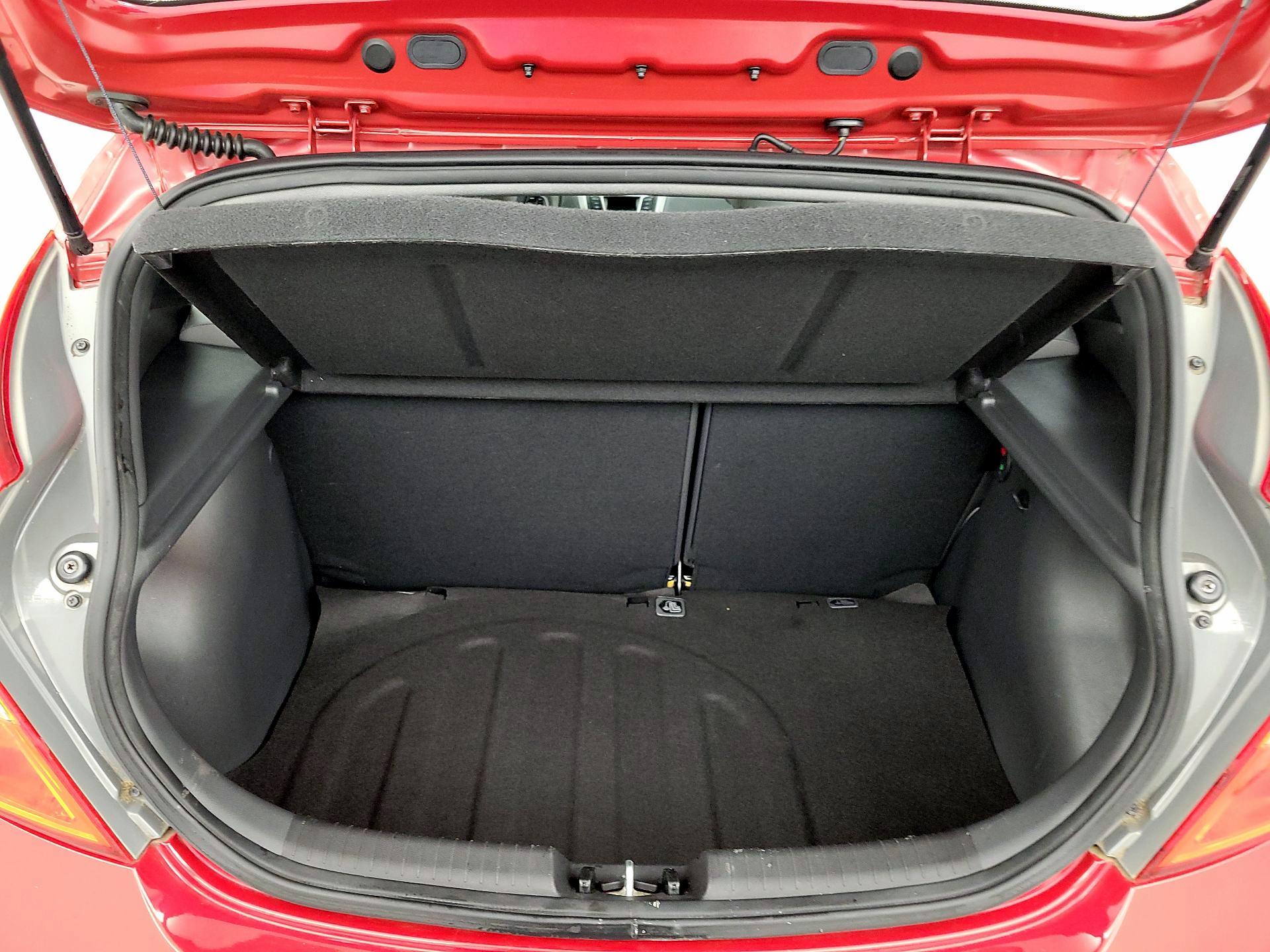 Thumbnail: 2015 Hyundai Accent - 19