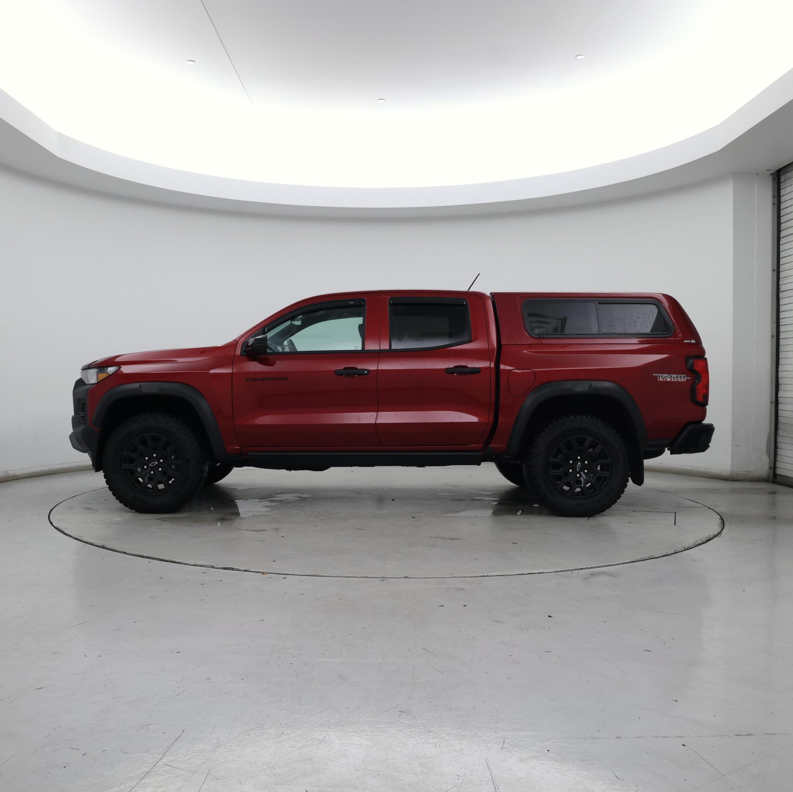 Thumbnail: 2024 Chevrolet Colorado - 3