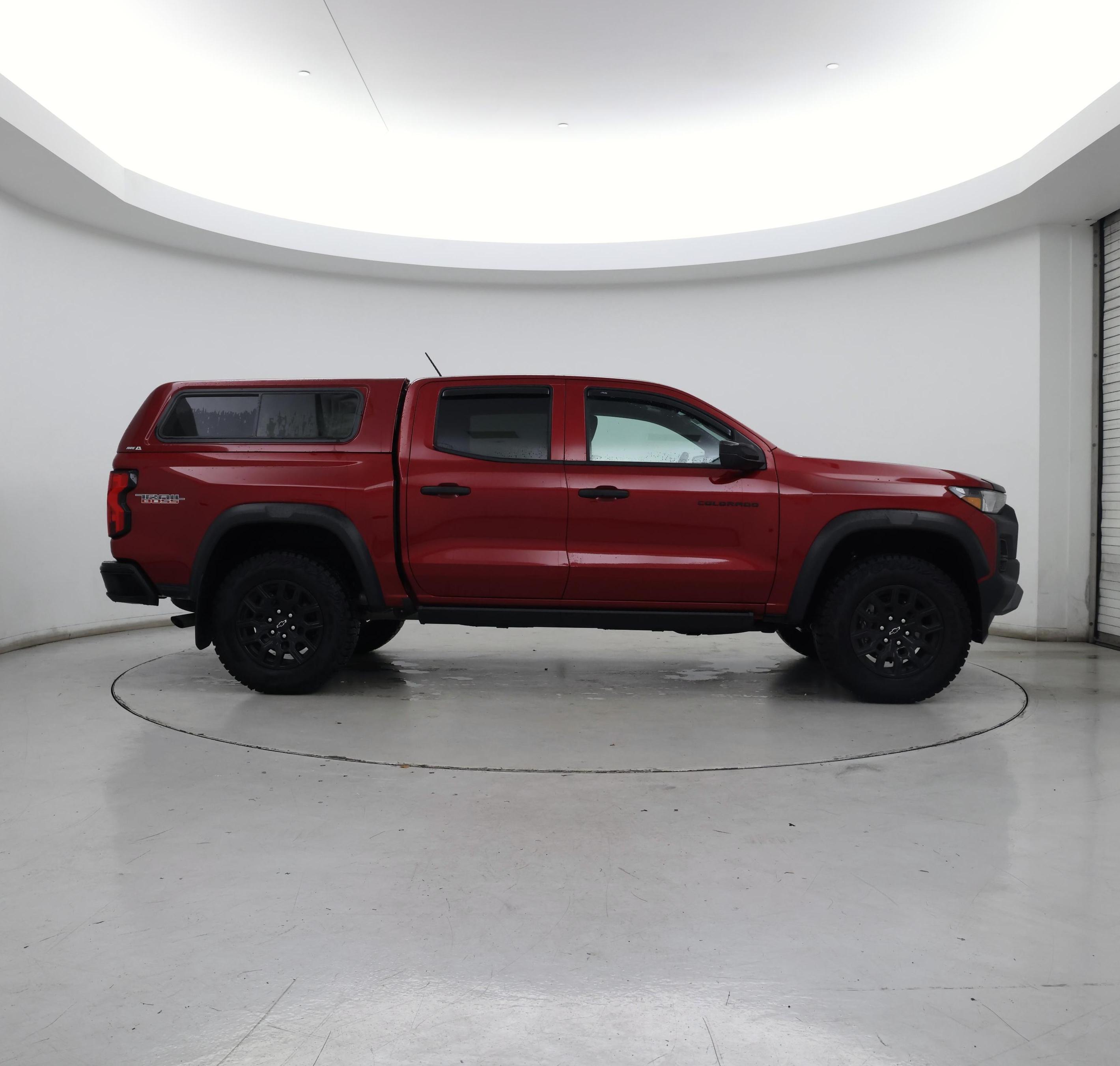 Thumbnail: 2024 Chevrolet Colorado - 7