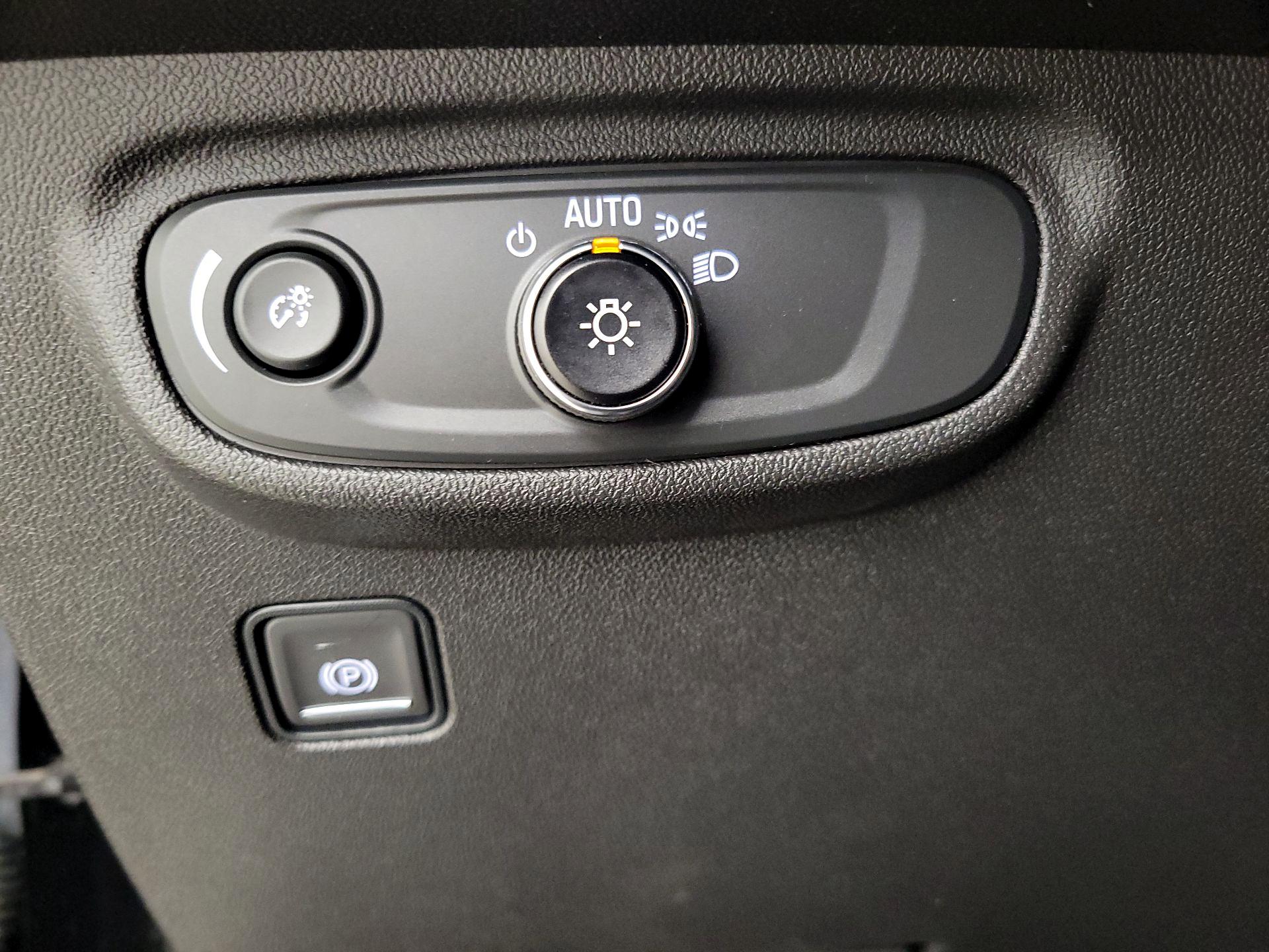 Thumbnail: 2021 GMC Terrain - 13