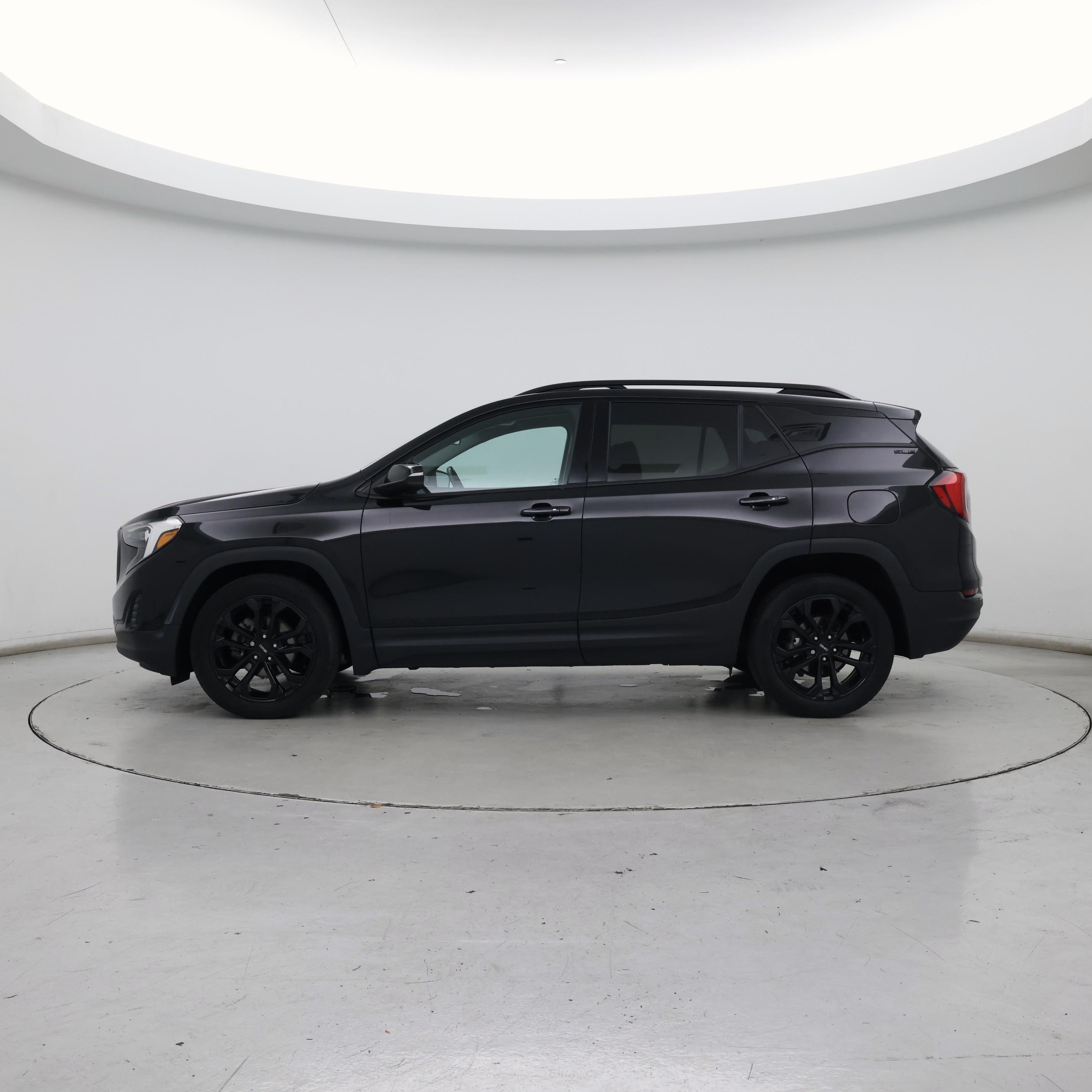 Thumbnail: 2021 GMC Terrain - 3