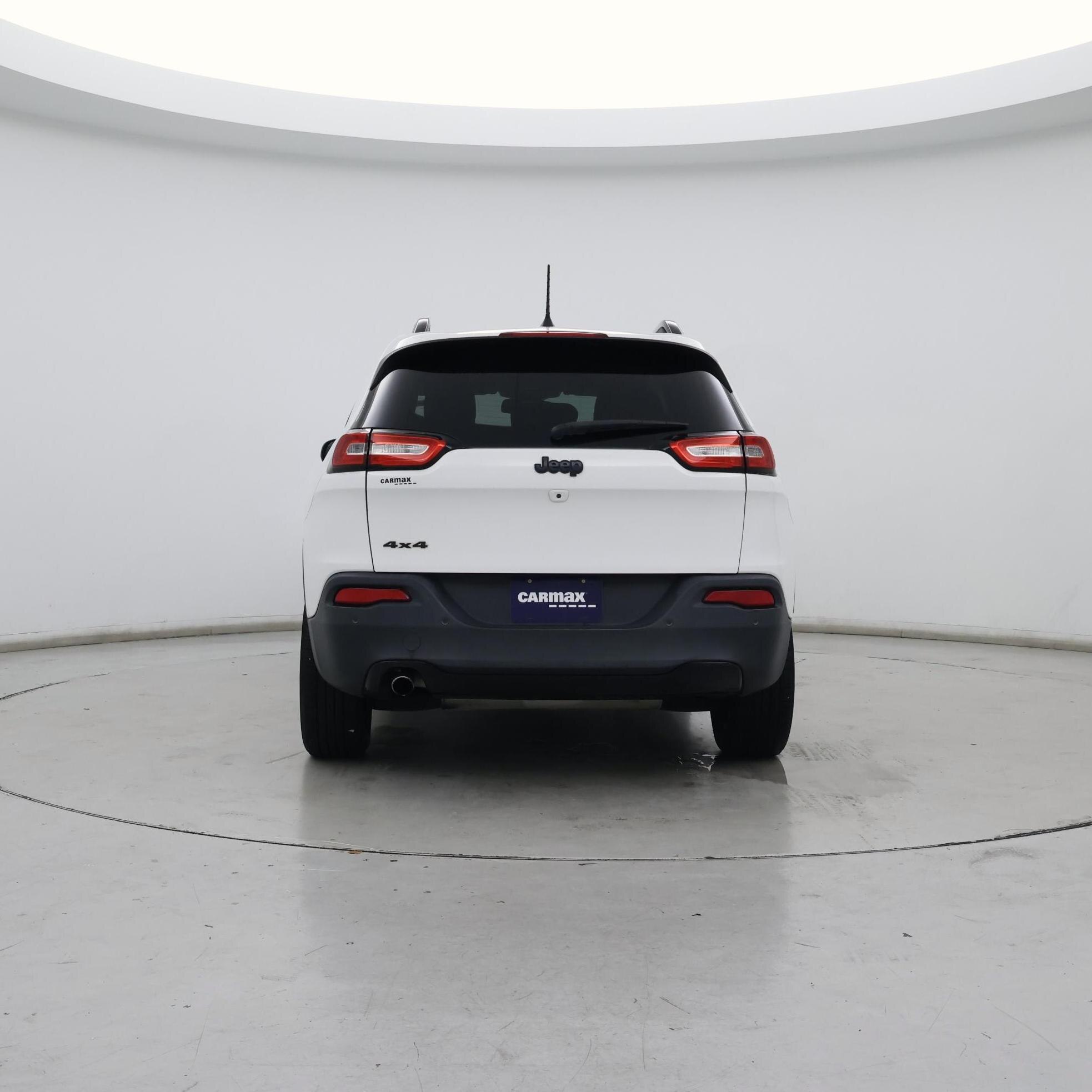 Thumbnail: 2016 Jeep Cherokee - 6