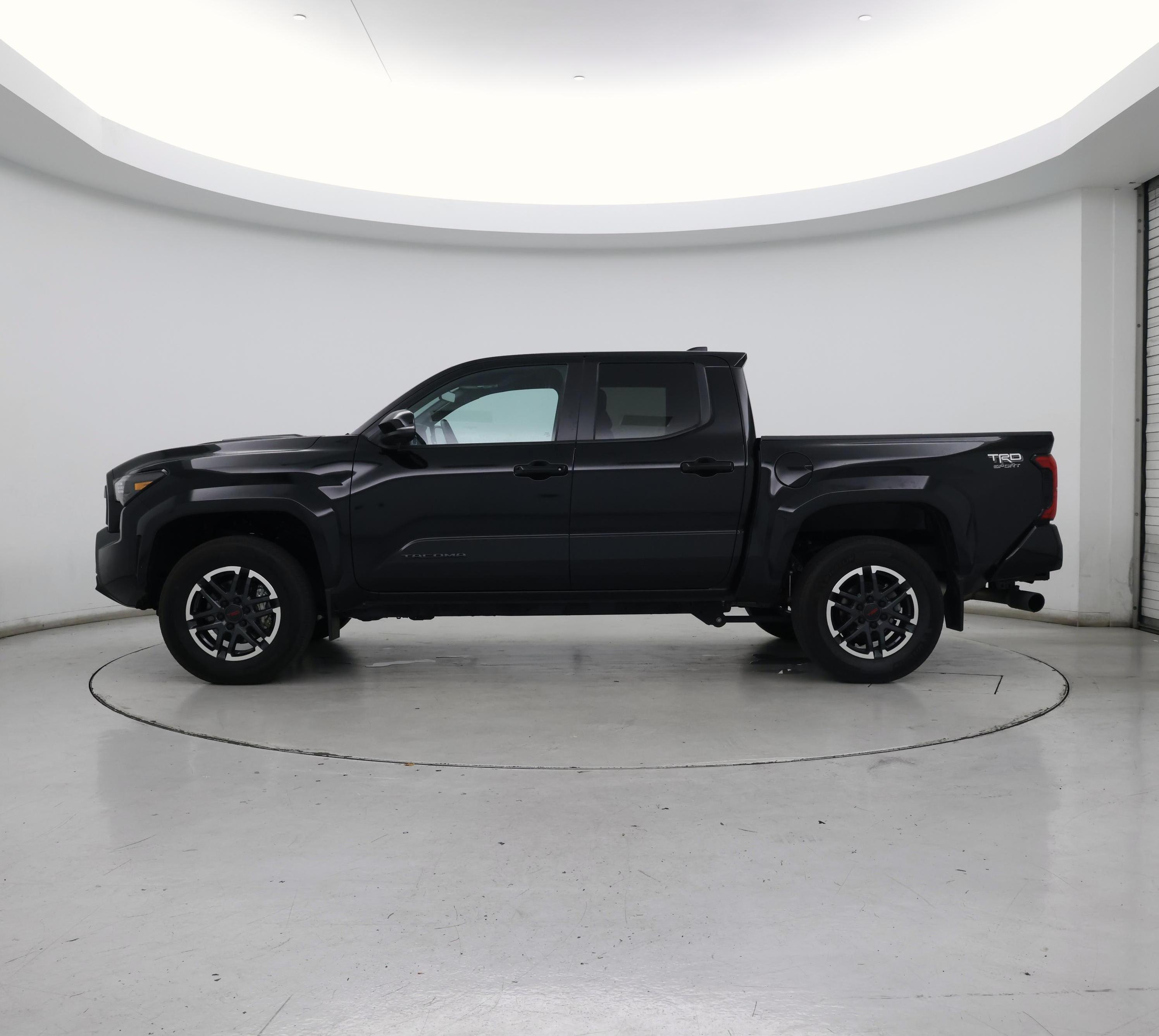 Thumbnail: 2024 Toyota Tacoma - 3