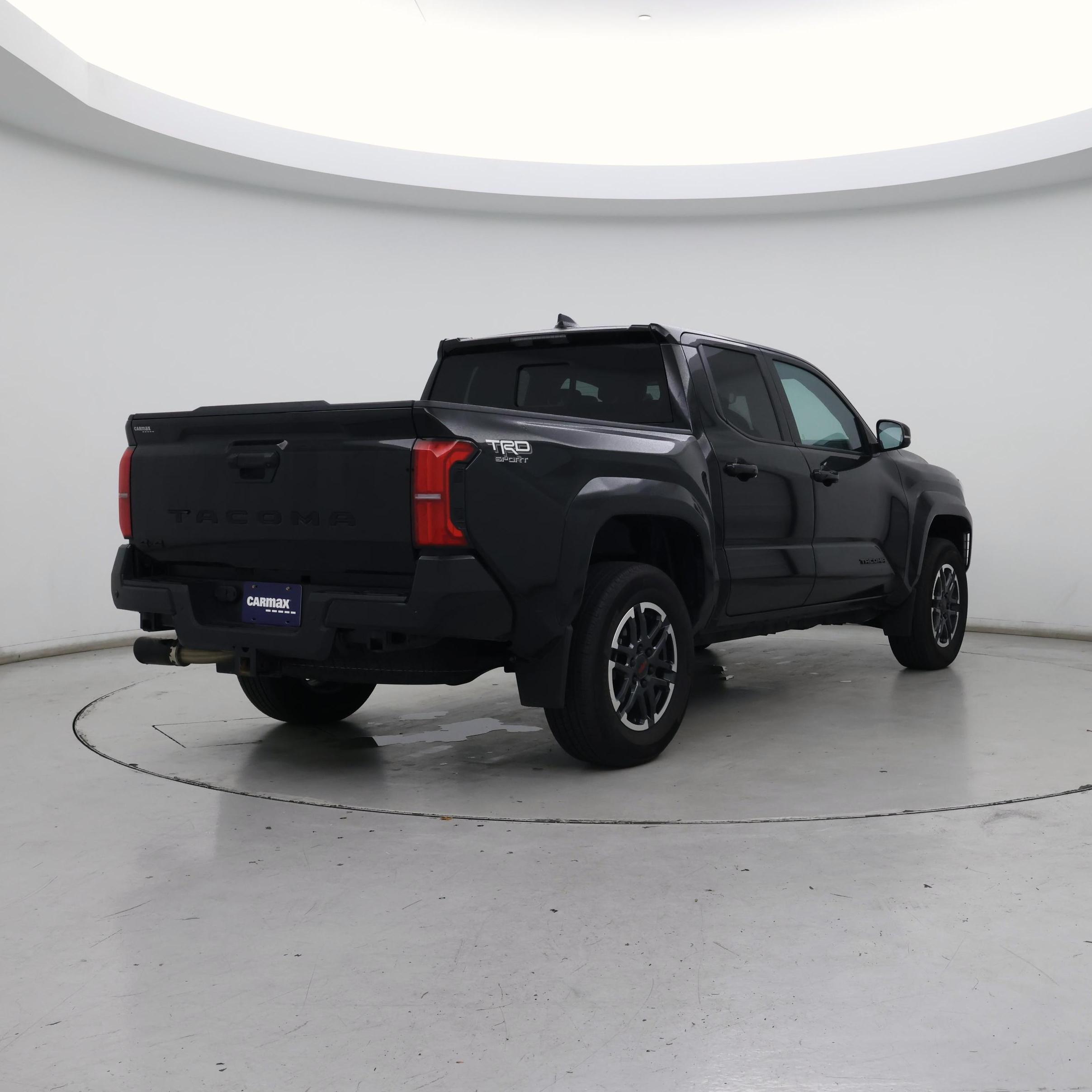 Thumbnail: 2024 Toyota Tacoma - 8