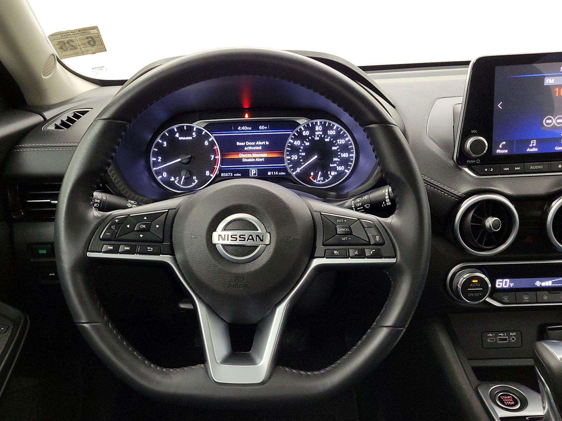 Thumbnail: 2020 Nissan Sentra - 10