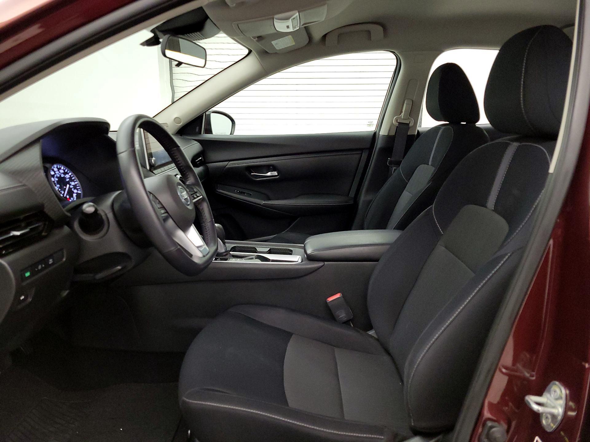 Thumbnail: 2020 Nissan Sentra - 11