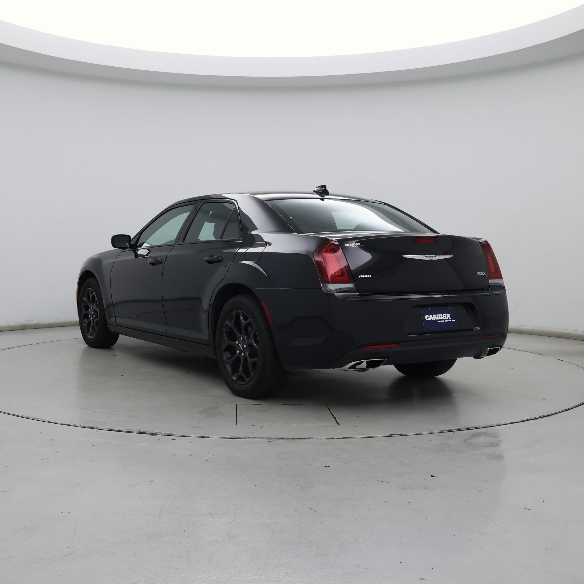 Thumbnail: 2019 Chrysler 300 - 2