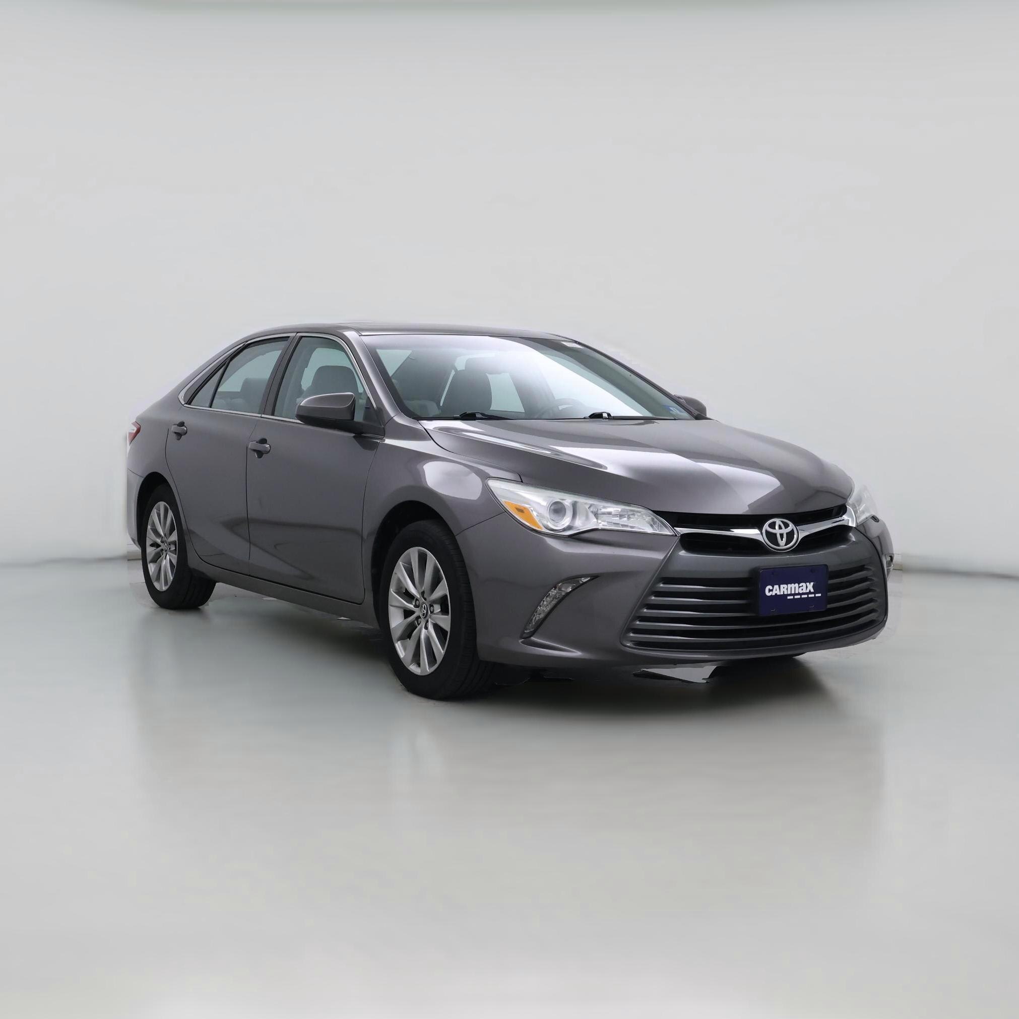 Thumbnail: 2016 Toyota Camry - 1