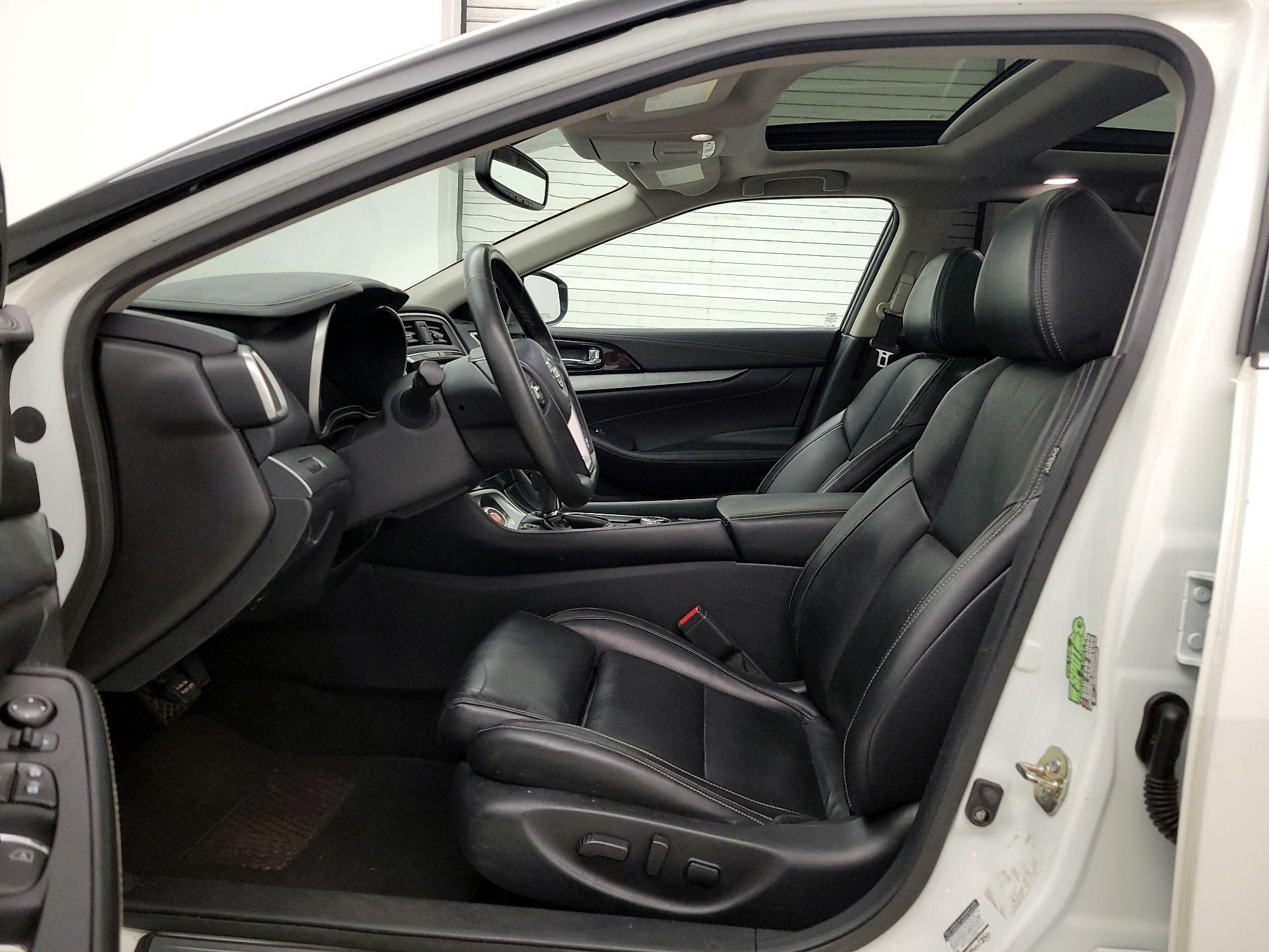 Thumbnail: 2016 Nissan Maxima - 11