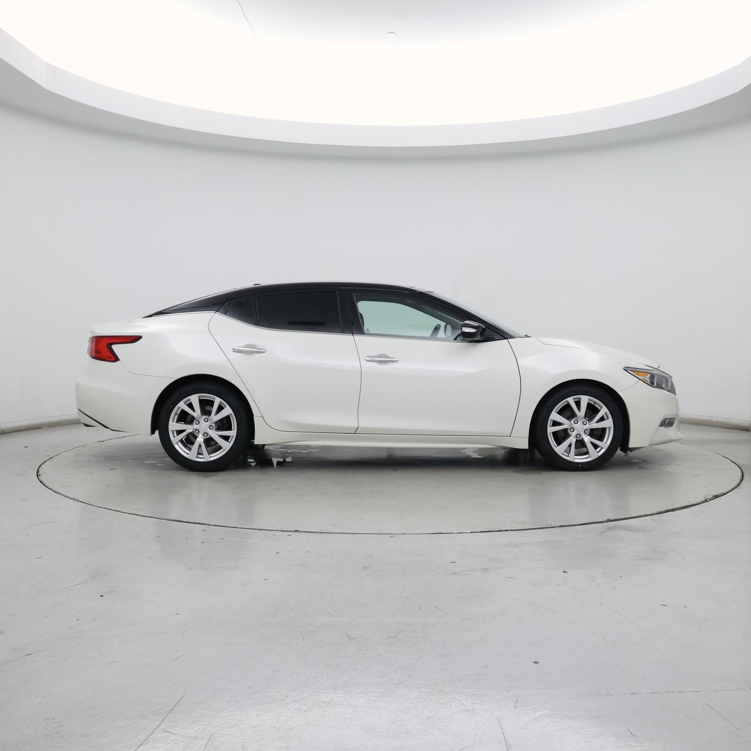 Thumbnail: 2016 Nissan Maxima - 7