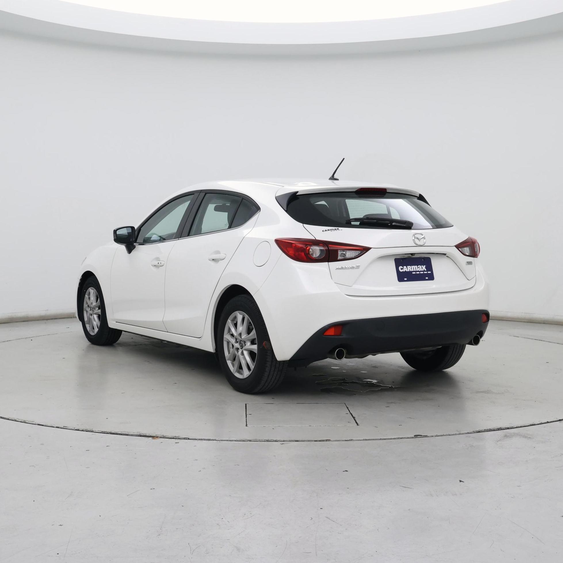 Thumbnail: 2016 Mazda Mazda3 - 2