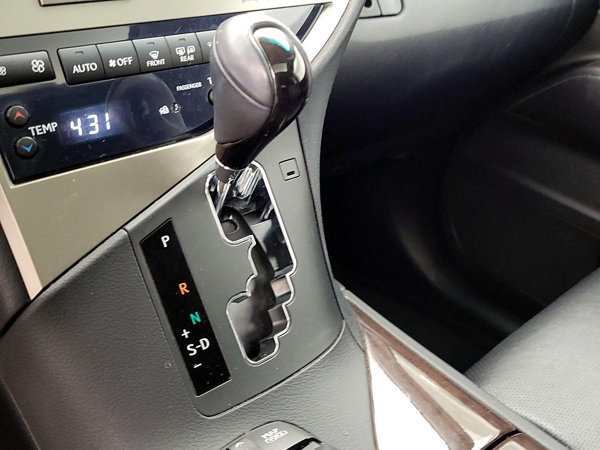 Thumbnail: 2013 Lexus RX - 18