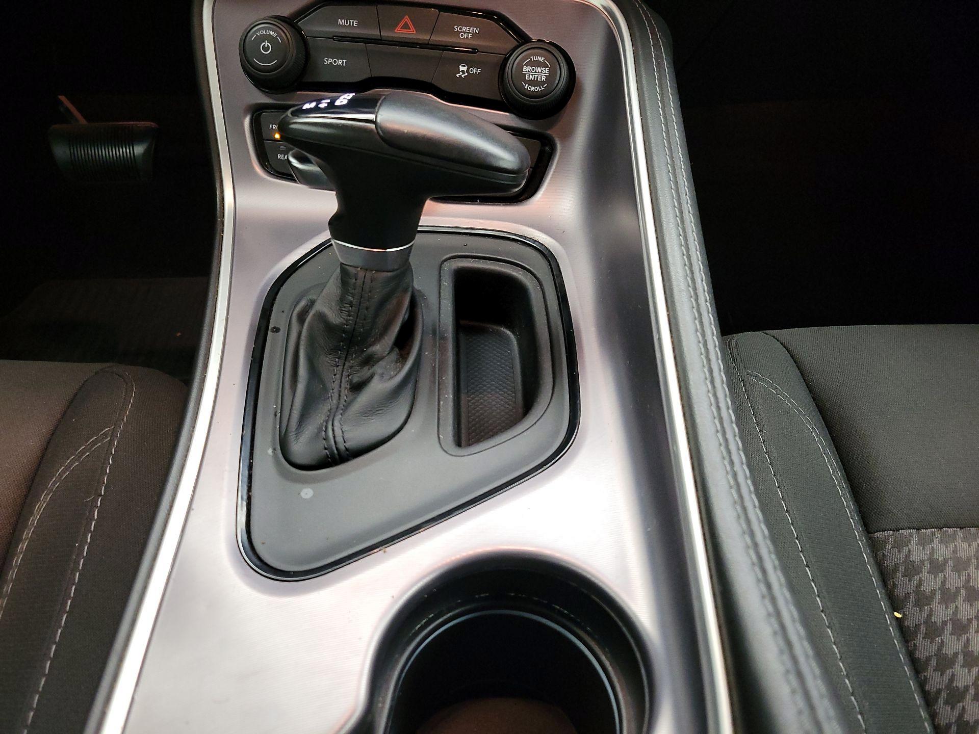 Thumbnail: 2019 Dodge Challenger - 17