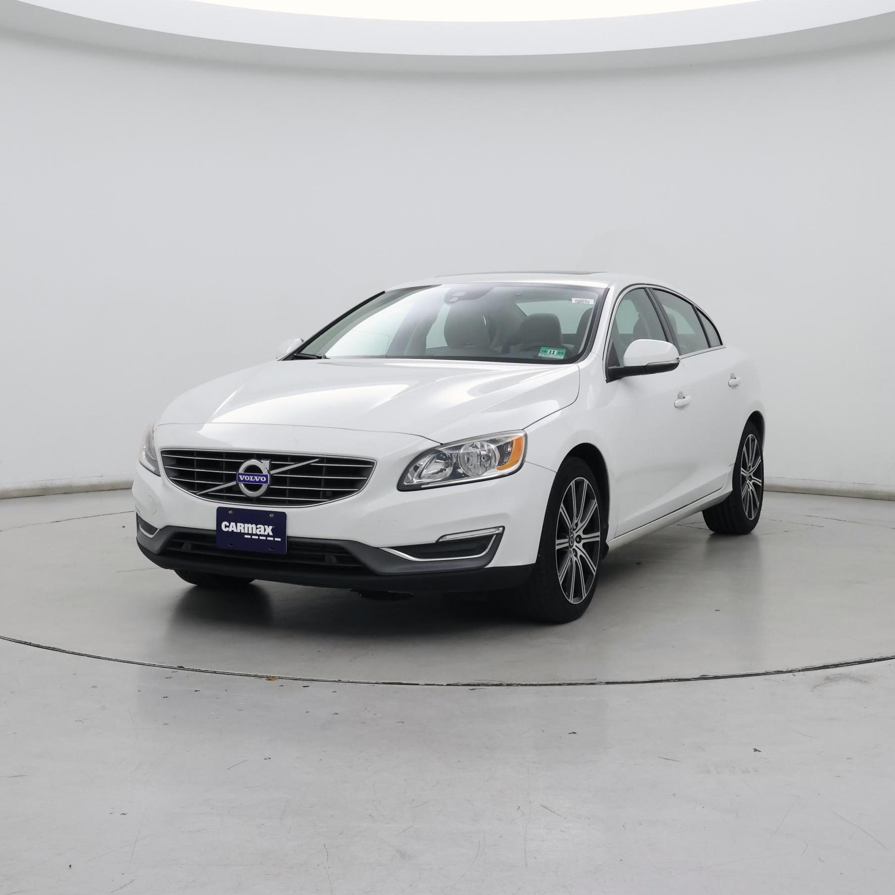 Thumbnail: 2017 Volvo S60 - 4