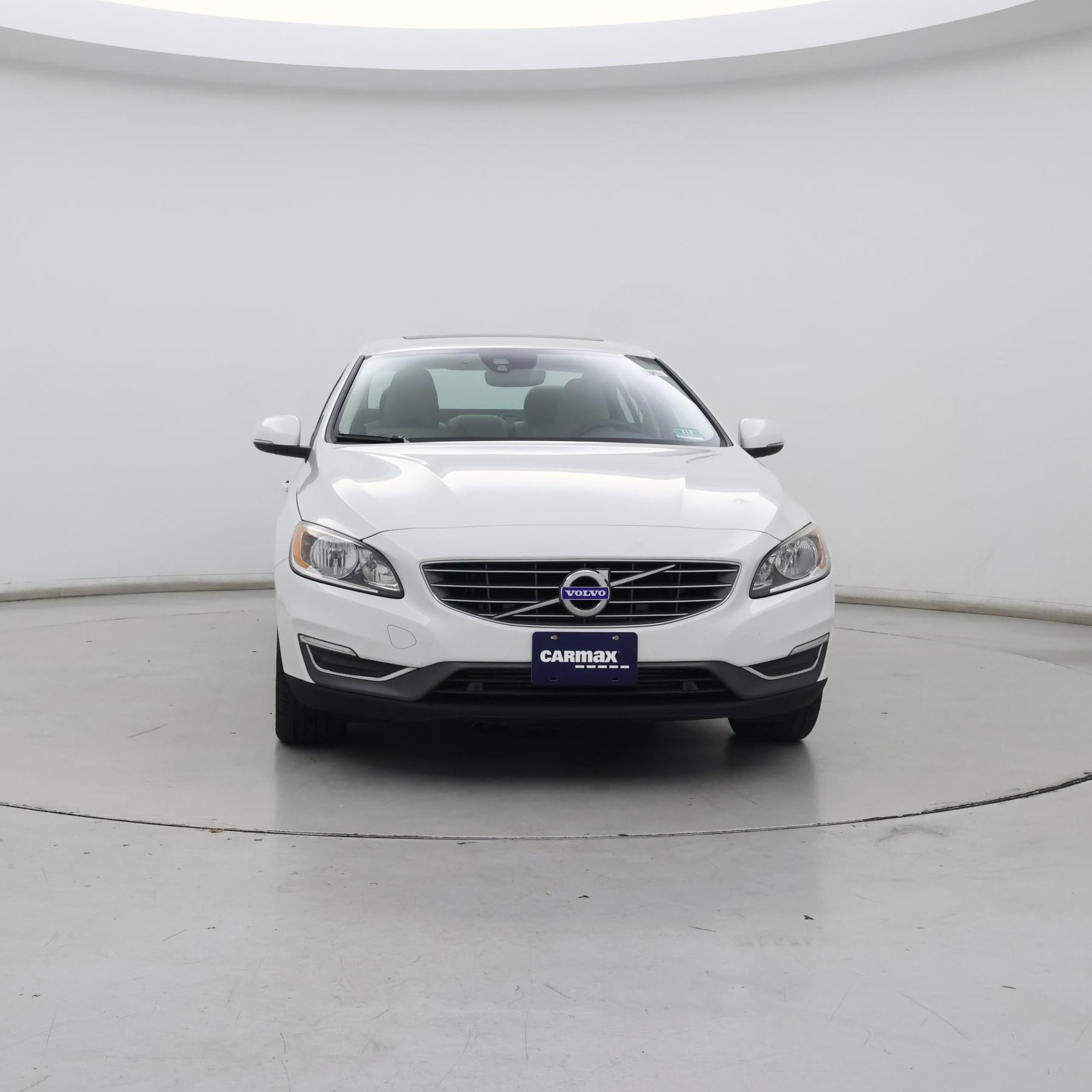 Thumbnail: 2017 Volvo S60 - 5