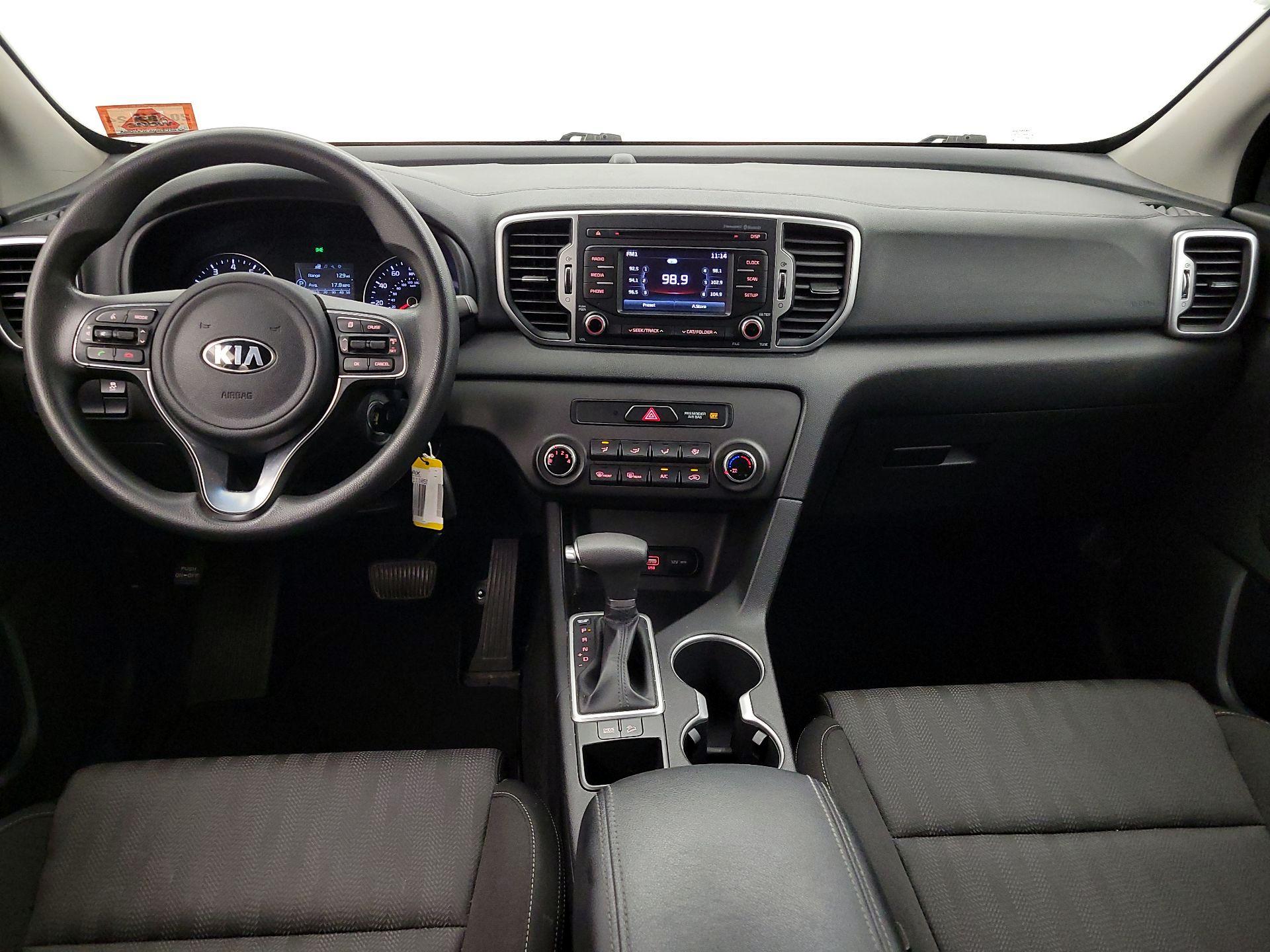 Thumbnail: 2017 Kia Sportage - 9