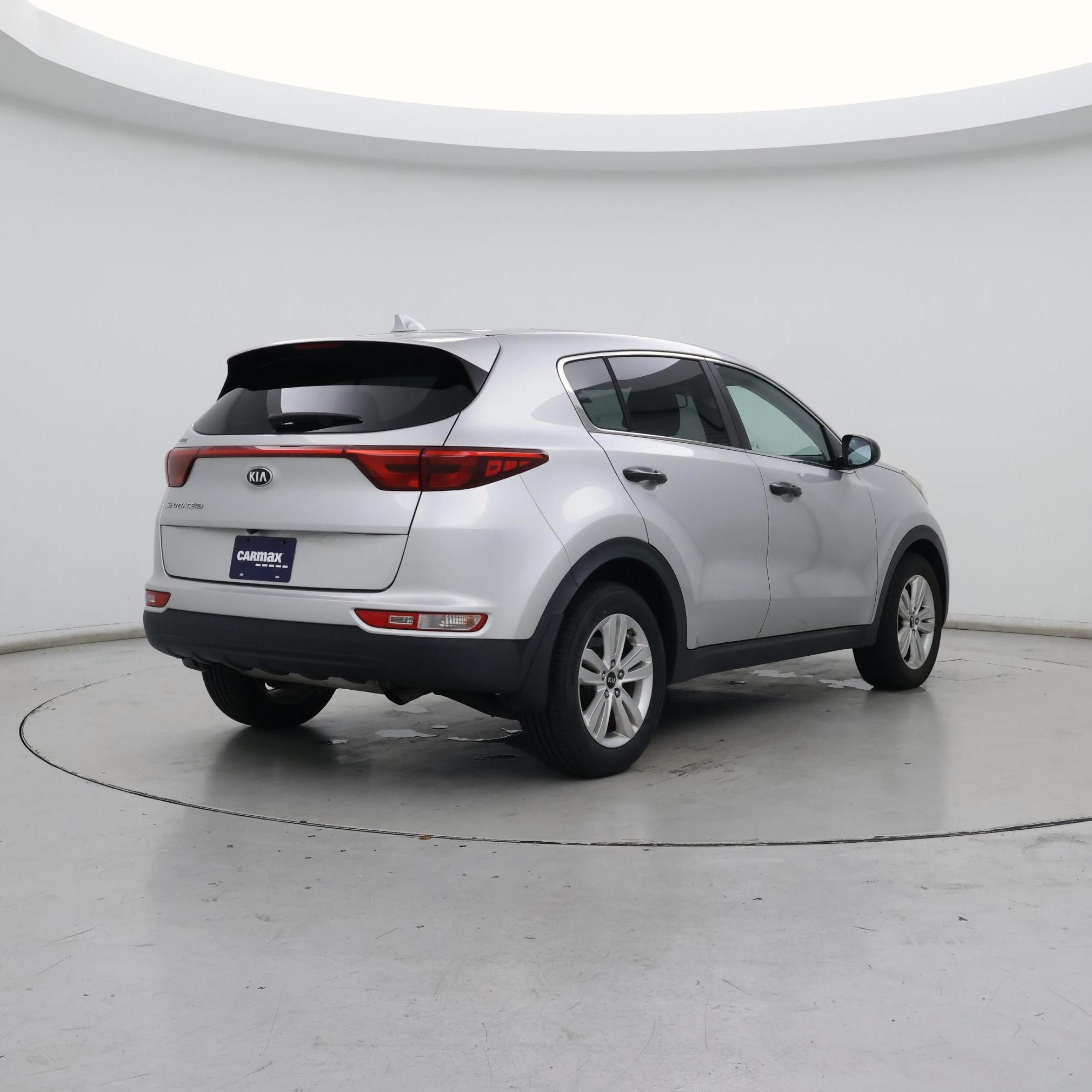 Thumbnail: 2017 Kia Sportage - 8
