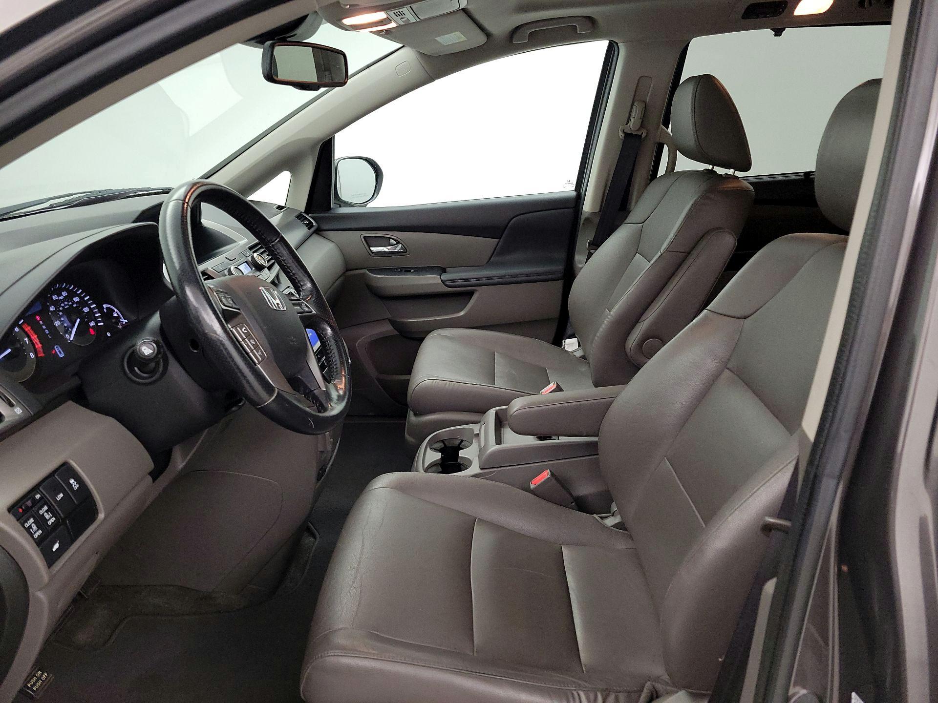 Thumbnail: 2015 Honda Odyssey - 11