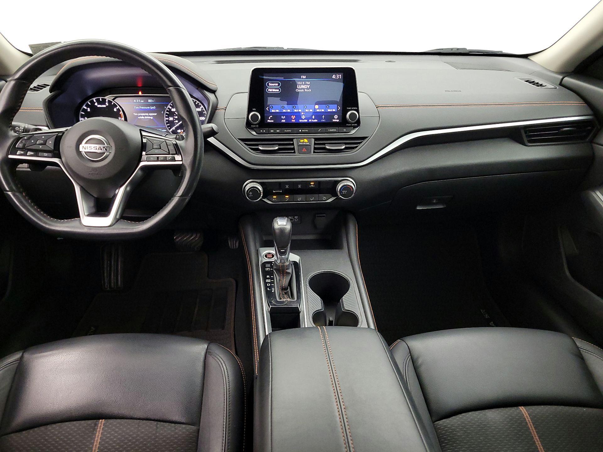 Thumbnail: 2019 Nissan Altima - 9